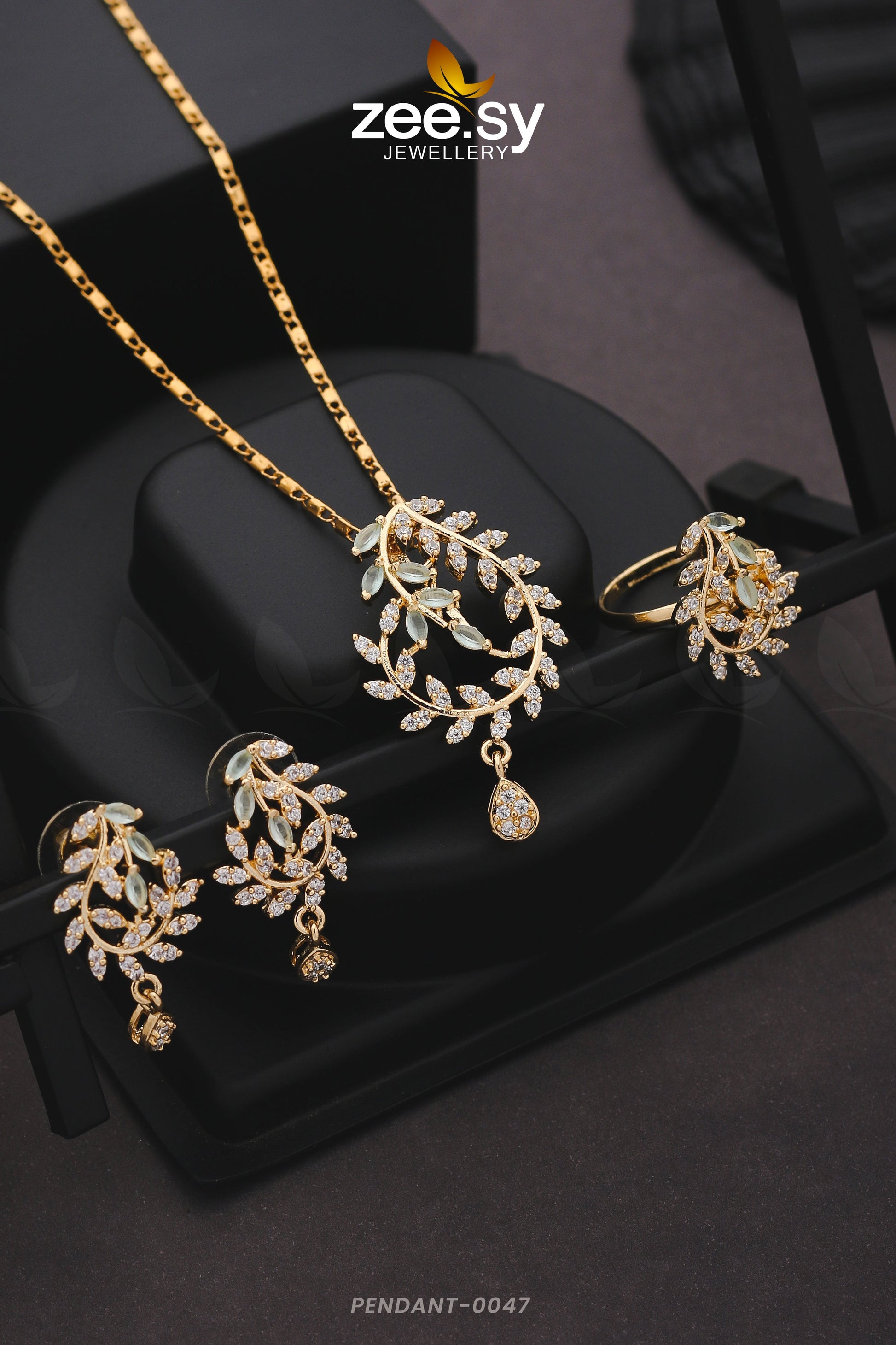 Pendant-0047 - by - Libasekhas UK - Registered Vendor of : Zeesy - 100% Original Designer Dresss