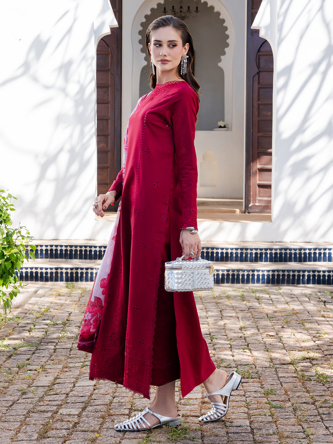 Izel | Dareen Luxury Lawn 26 | Rangrez - by Libasekhas UK - Registered Vendor of : Izel - 100% Original Designer Dress