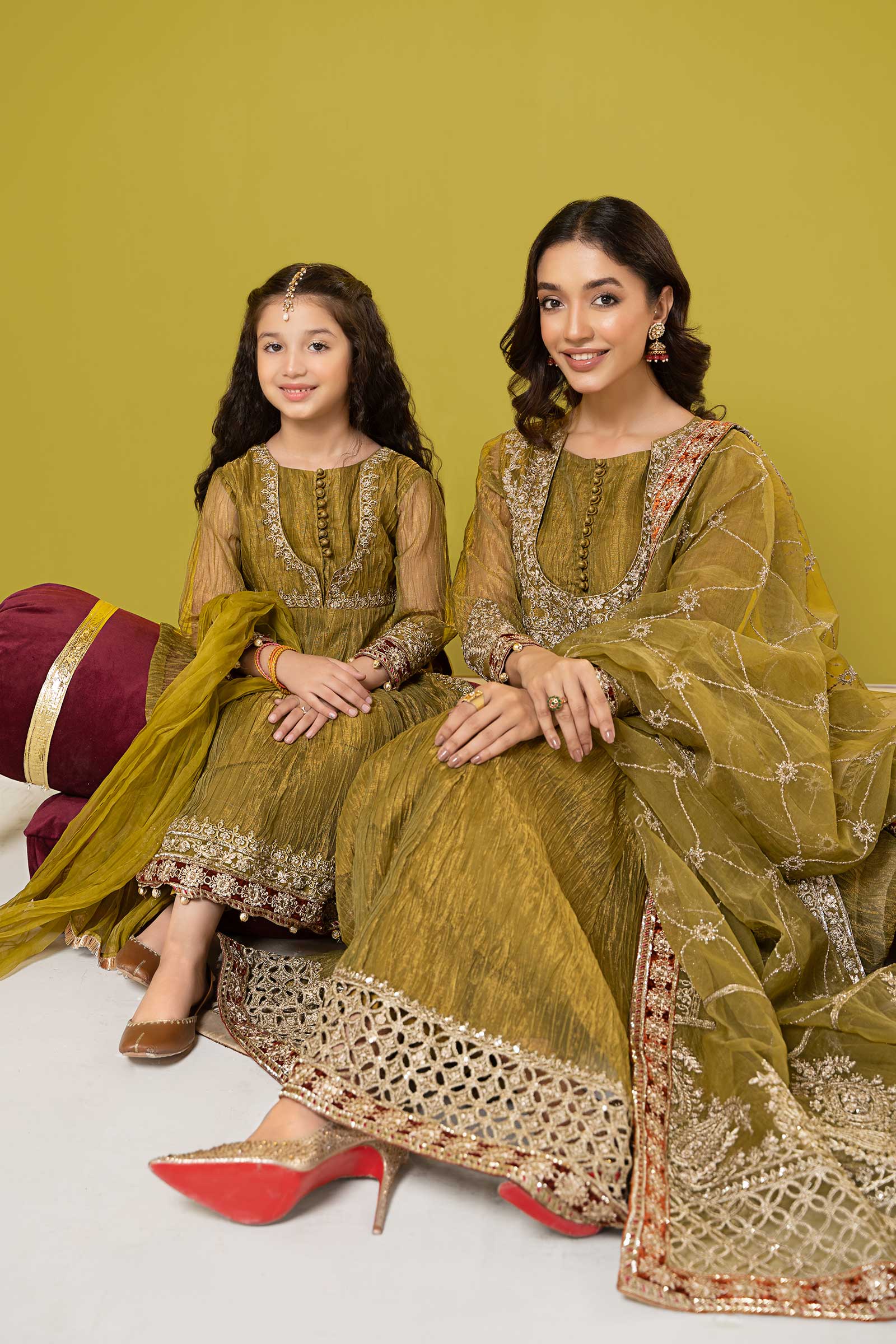 Maria B | Suit Green MKS-W23-33 - by - Libasekhas UK - Registered Vendor of : Maria B - 100% Original Designer Dresss