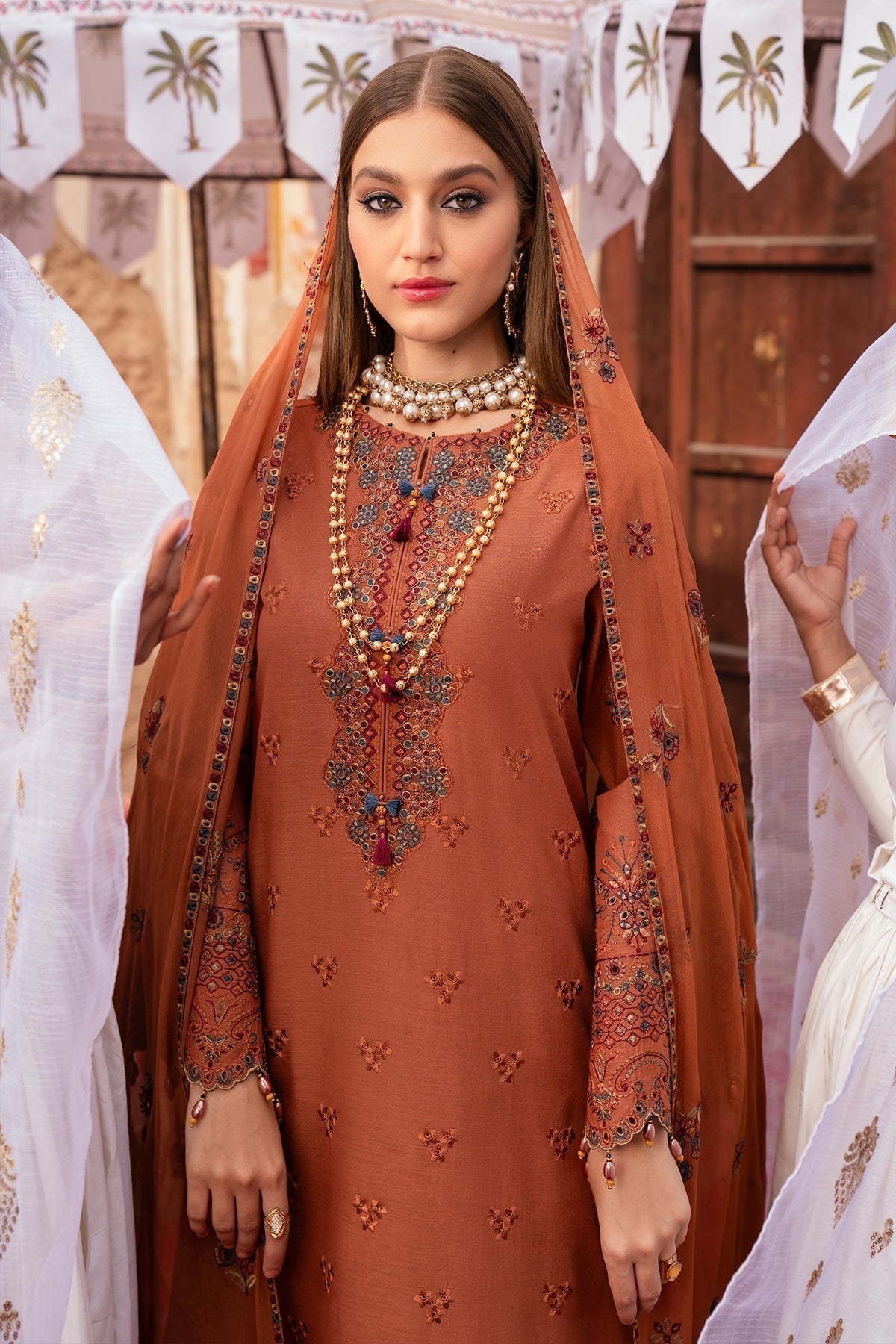 Alizeh | Rawayat Luxury Lawn 24 | Manat - by - Libasekhas UK - Registered Vendor of : Alizeh - 100% Original Designer Dresss
