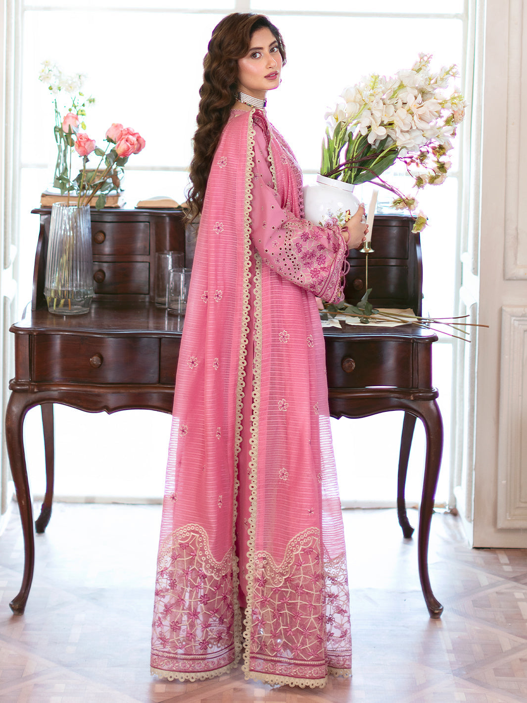 Mahnur | Sophie Luxury Lawn 25 | Raha - by - Libasekhas UK - Registered Vendor of : Mahnur - 100% Original Designer Dresss