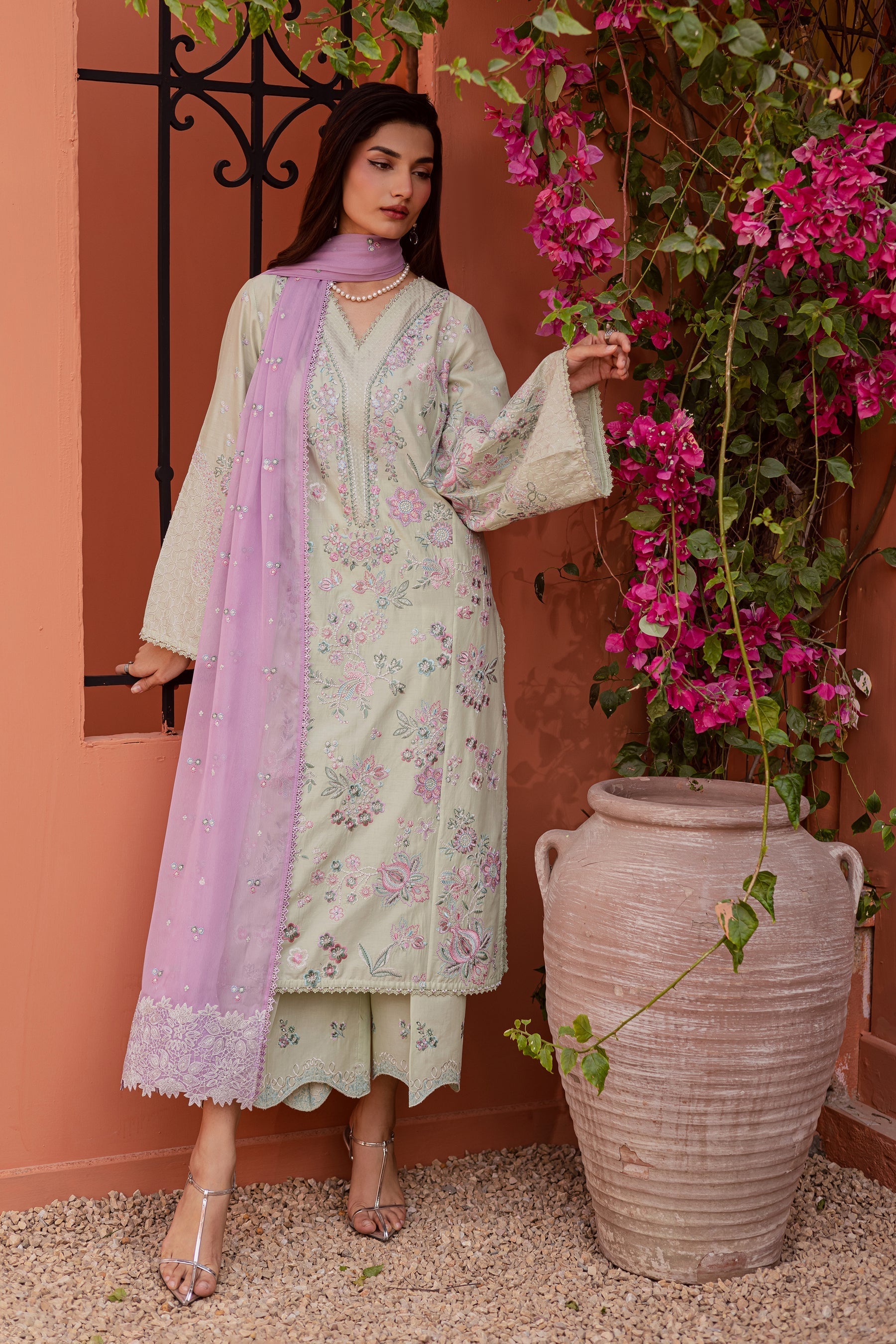 Batik | Festive Eid 26 | Reeya - by Libasekhas - Registered Vendor of : Batik - 100% Original Designer Dress