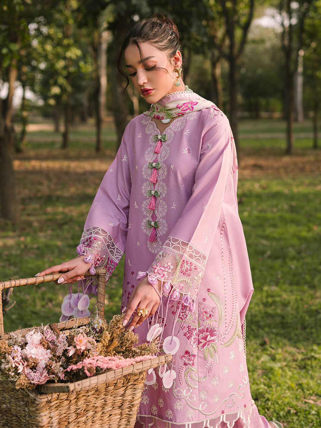 Mahnur | Dahlia Luxury Lawn 25 | Rosa - by - Libasekhas UK - Registered Vendor of : Mahnur - 100% Original Designer Dresss