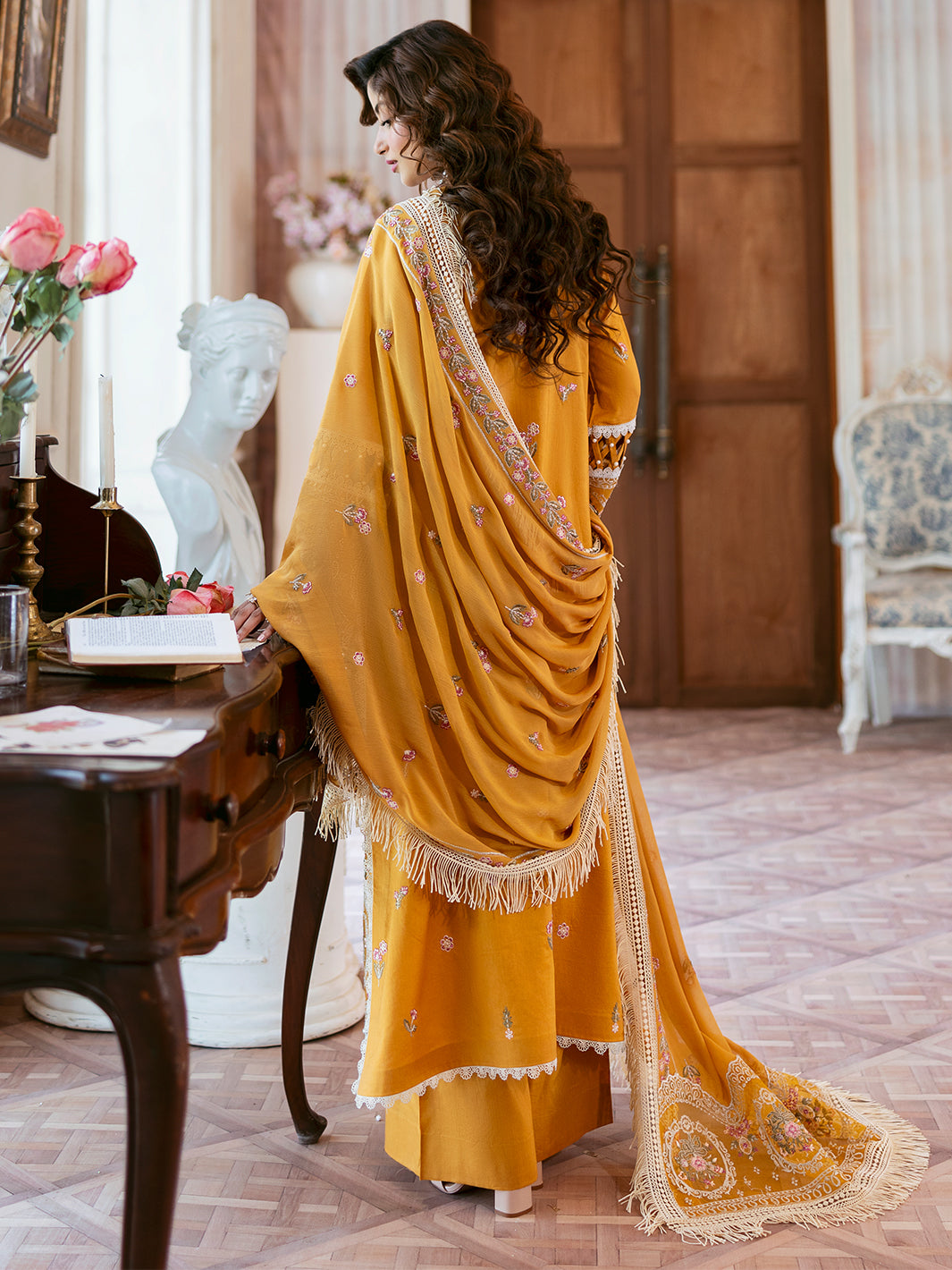 Mahnur | Sophie Luxury Lawn 25 | Rosy - by - Libasekhas UK - Registered Vendor of : Mahnur - 100% Original Designer Dresss