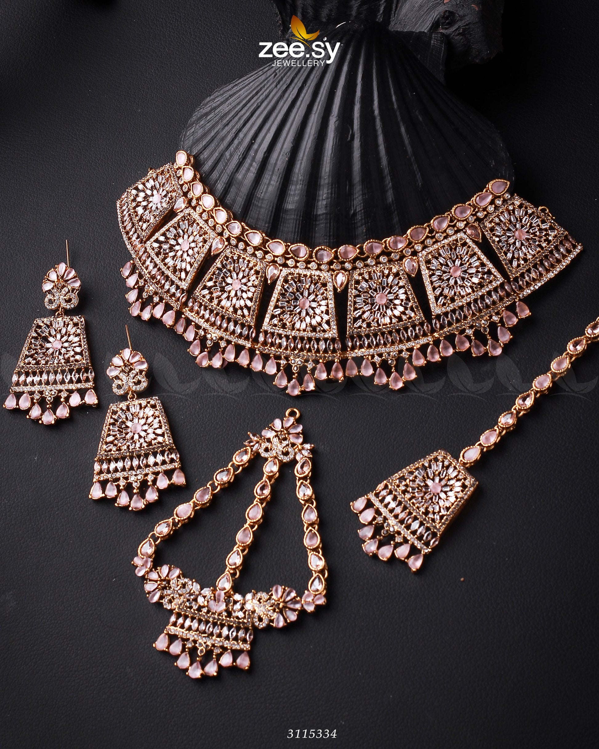 Royal Bridal Set - by - Libasekhas UK - Registered Vendor of : Zeesy - 100% Original Designer Dresss