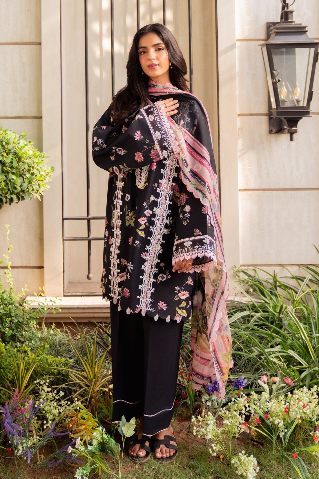 Sable Vogue | Lila Lawn 25 | SAL-01-25 - by - Libasekhas UK - Registered Vendor of : Sable Vogue - 100% Original Designer Dresss
