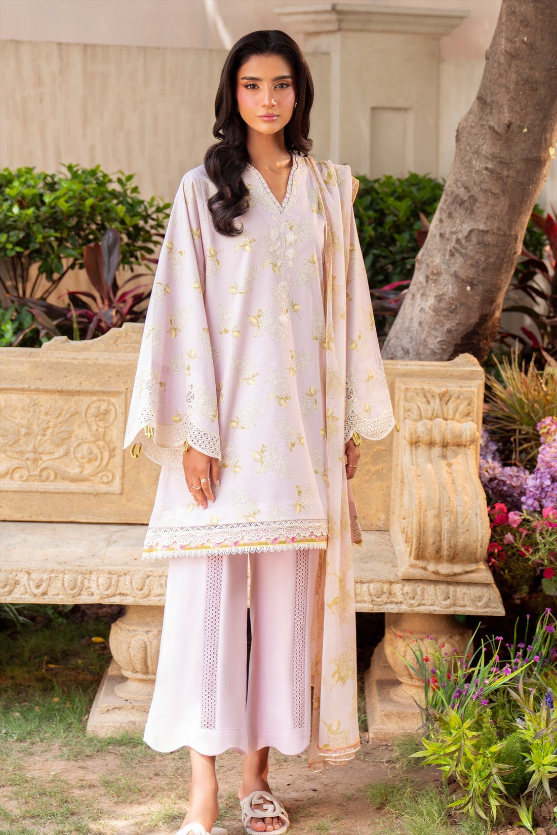 Sable Vogue | Lila Lawn 25 | SAL-02-25 - by - Libasekhas UK - Registered Vendor of : Sable Vogue - 100% Original Designer Dresss