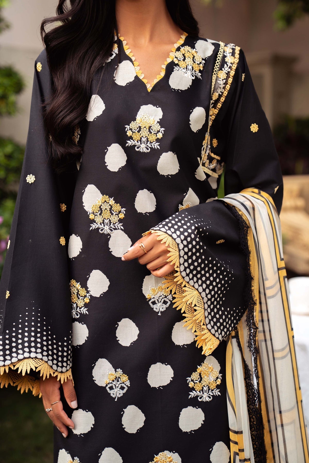 Sable Vogue | Lila Lawn 25 | SAL-03-25 - by - Libasekhas UK - Registered Vendor of : Sable Vogue - 100% Original Designer Dresss