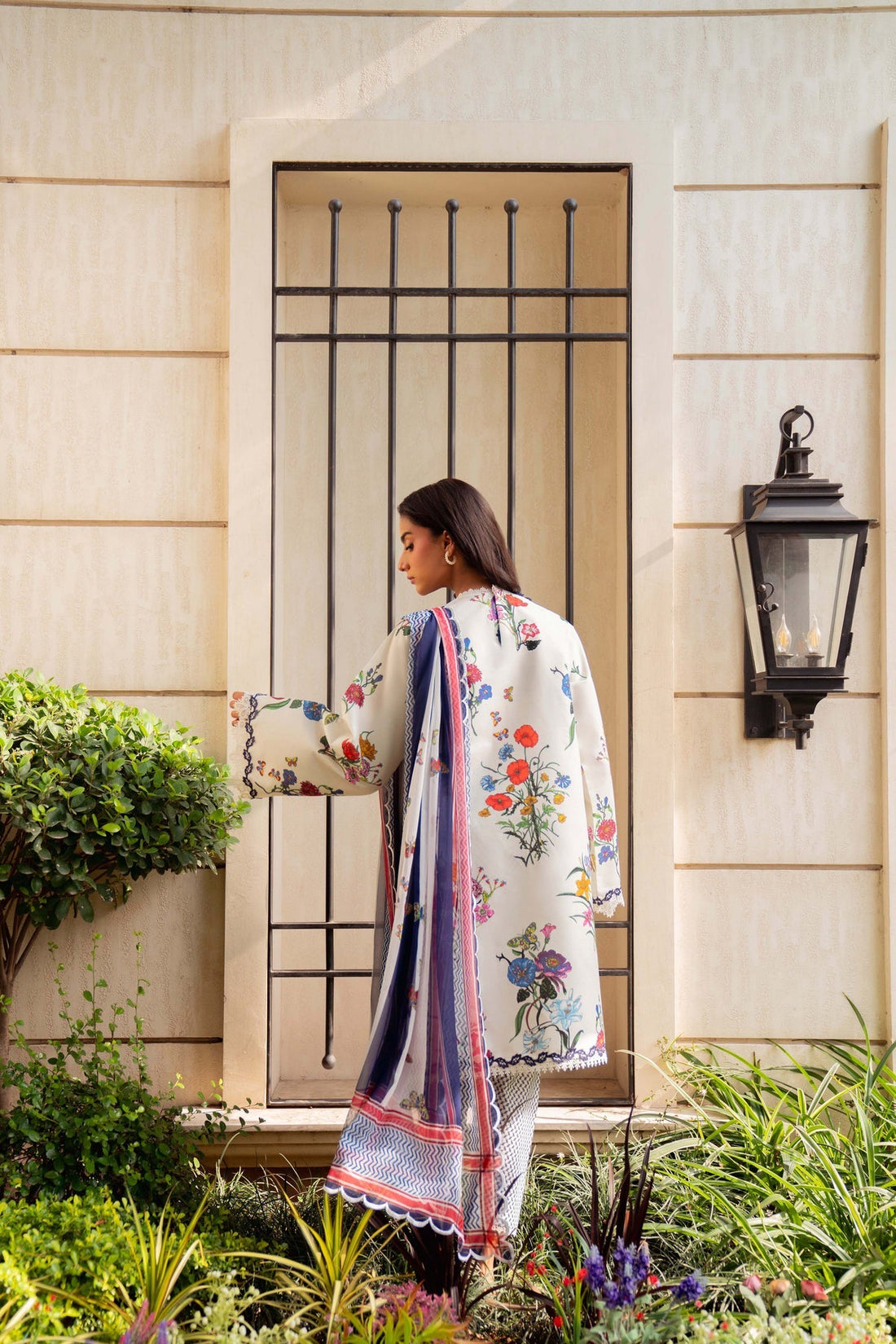 Sable Vogue | Lila Lawn 25 | SAL-11-25 - by - Libasekhas UK - Registered Vendor of : Sable Vogue - 100% Original Designer Dresss