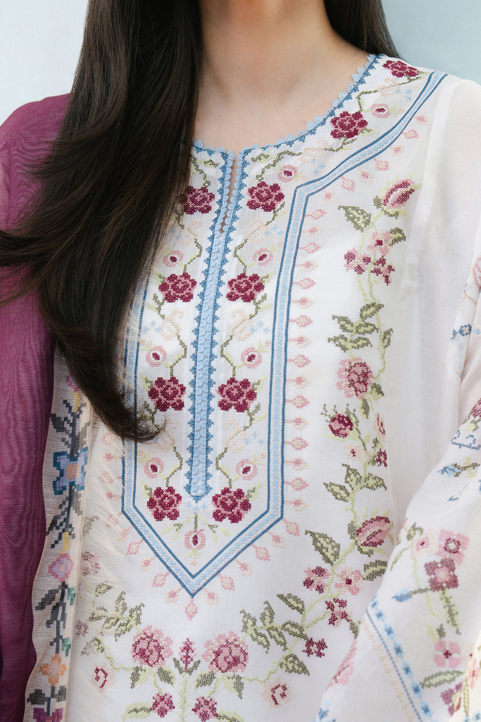 Zara Shahjahan | Coco Lawn 25 | SERENE-2B - by - Libasekhas UK - Registered Vendor of : Zara Shahjahan - 100% Original Designer Dresss
