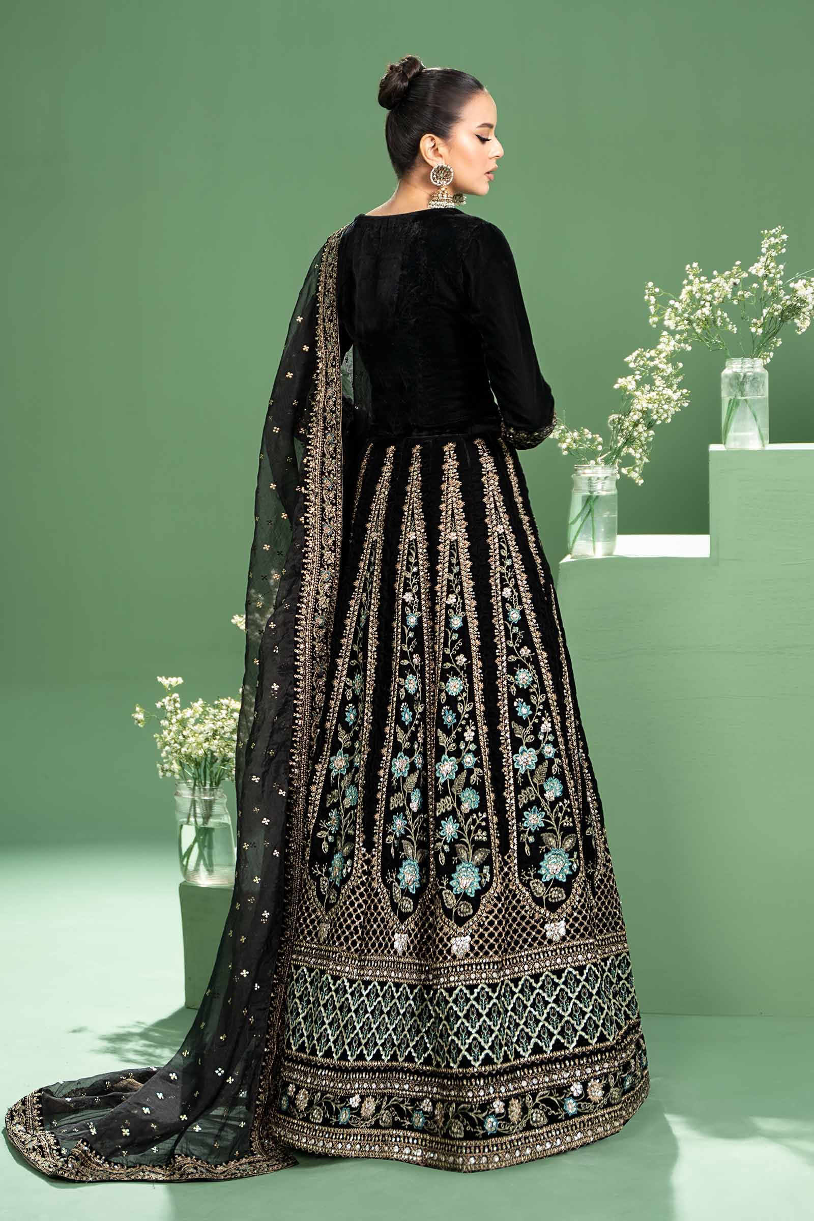 Maira B | Ready to Wear | SF-W24-17 - by - Libasekhas UK - Registered Vendor of : Maria B - 100% Original Designer Dresss