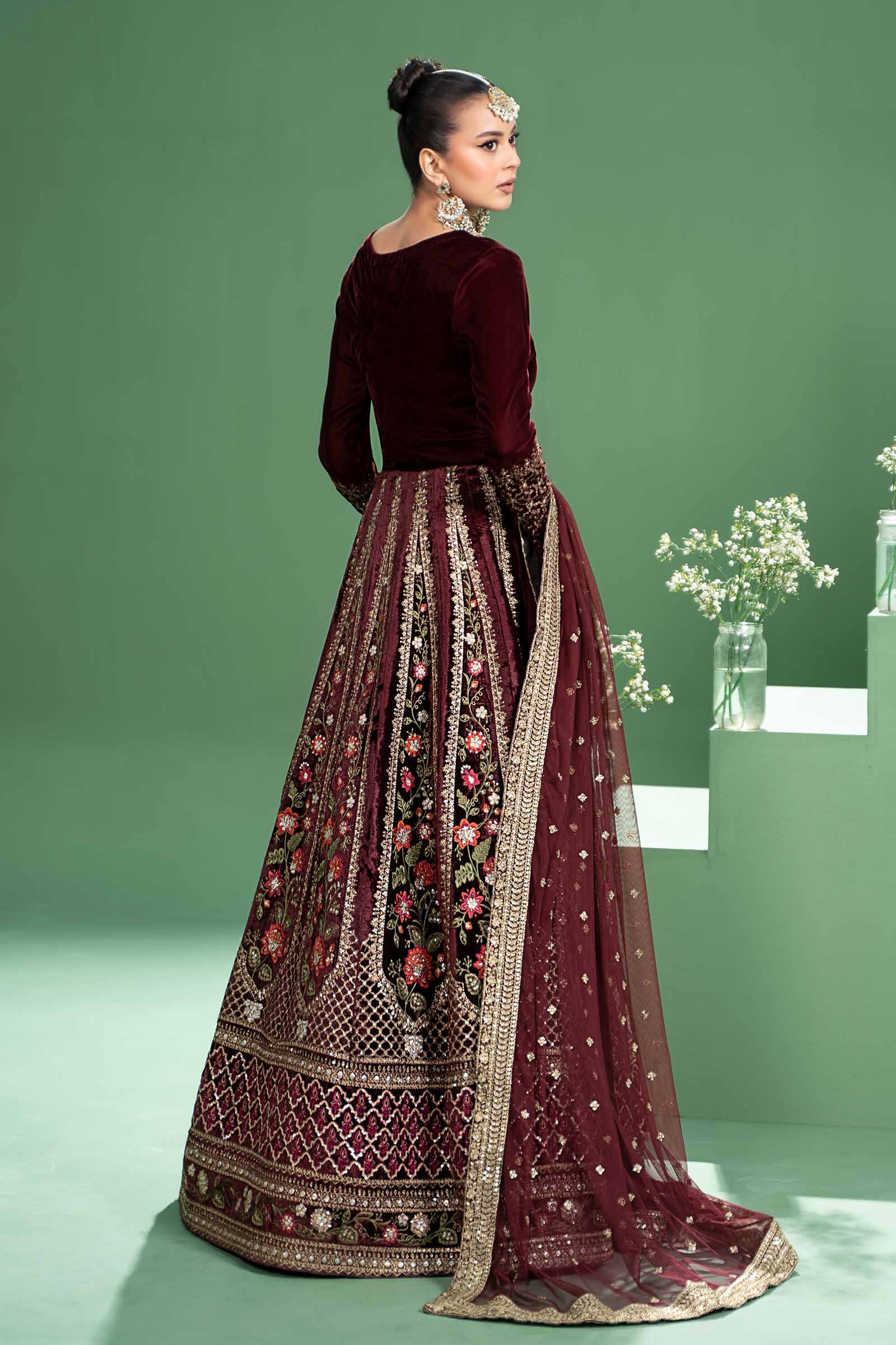Maira B | Ready to Wear | SF-W24-17 - by - Libasekhas UK - Registered Vendor of : Maria B - 100% Original Designer Dresss