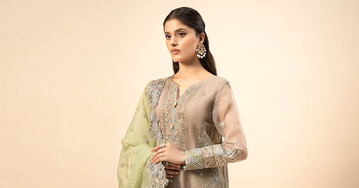 Maira B | Ready to Wear | SF-W24-27 - by - Libasekhas UK - Registered Vendor of : Maria B - 100% Original Designer Dresss