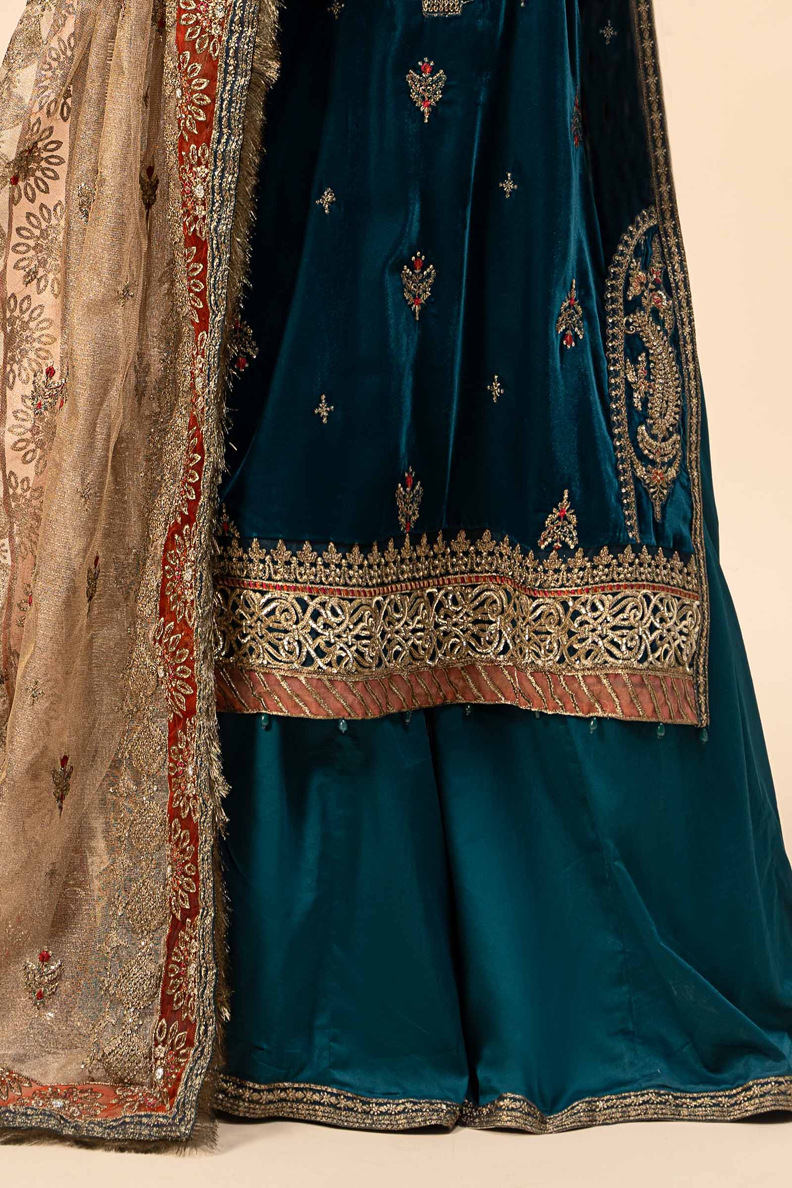 Maira B | Ready to Wear | SF-W24-29 - by - Libasekhas UK - Registered Vendor of : Maria B - 100% Original Designer Dresss