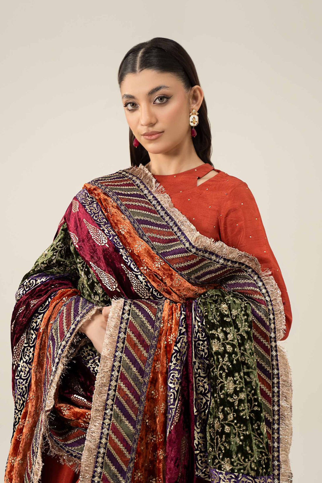 Maira B | Ready to Wear | SF-W24-30 - by - Libasekhas UK - Registered Vendor of : Maria B - 100% Original Designer Dresss