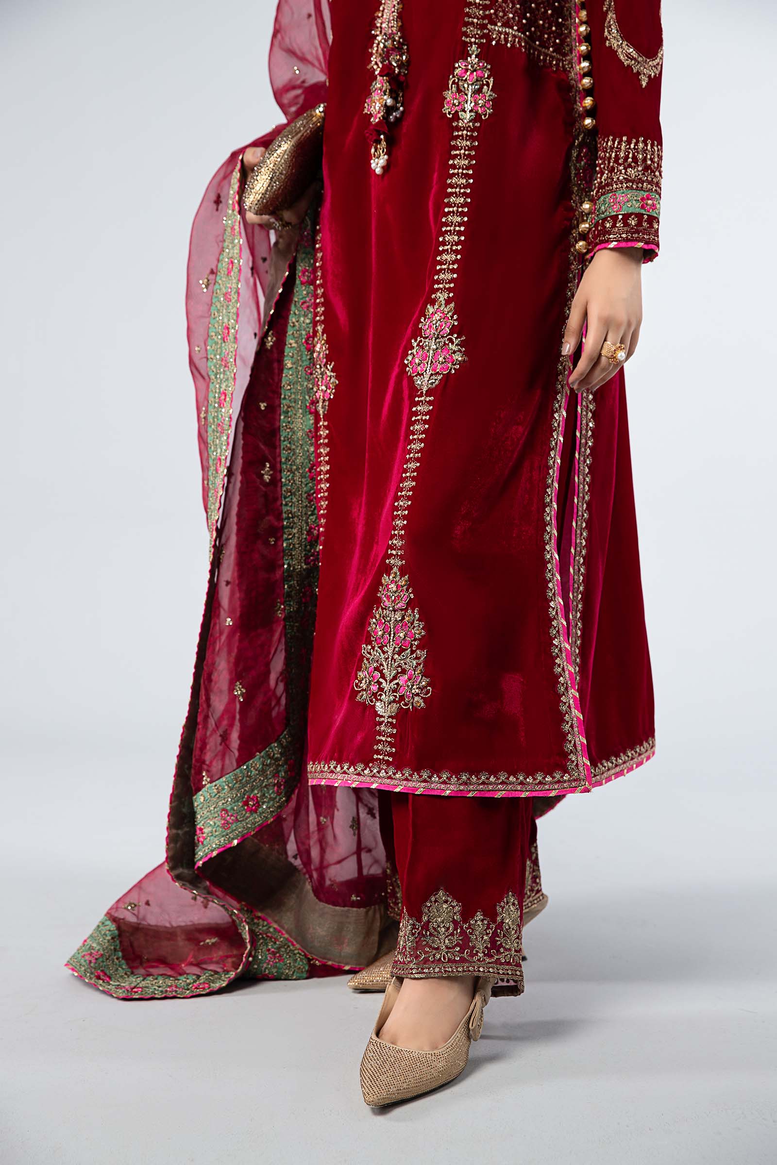 Maira B | Ready to Wear | SF-W24-34 - by - Libasekhas UK - Registered Vendor of : Maria B - 100% Original Designer Dresss