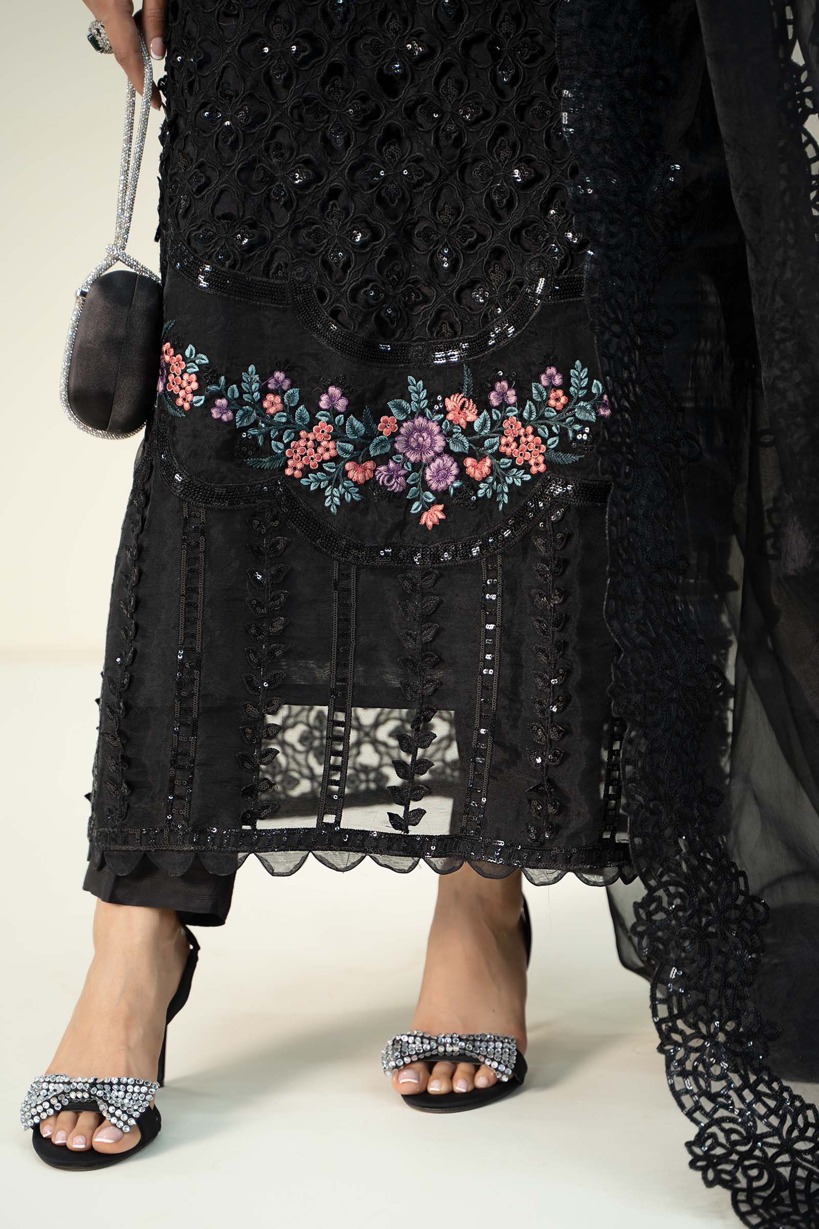 Maira B | Ready to Wear | SF-W24-69 - by - Libasekhas UK - Registered Vendor of : Maria B - 100% Original Designer Dresss