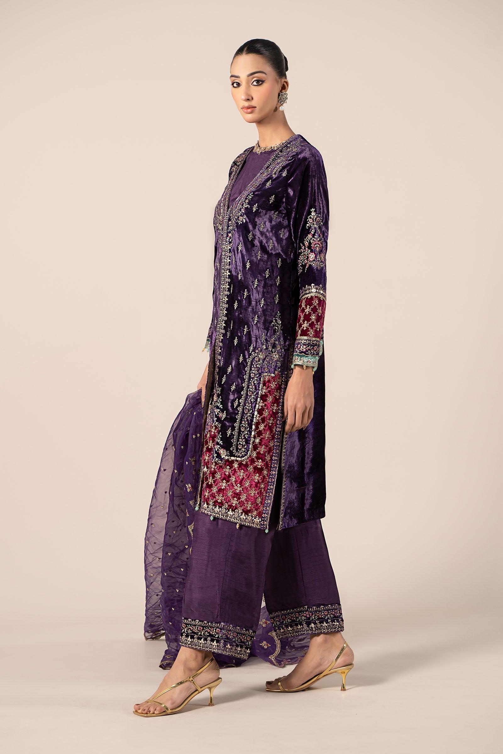 Maira B | Ready to Wear | SF-W24-81 - by - Libasekhas UK - Registered Vendor of : Maria B - 100% Original Designer Dresss