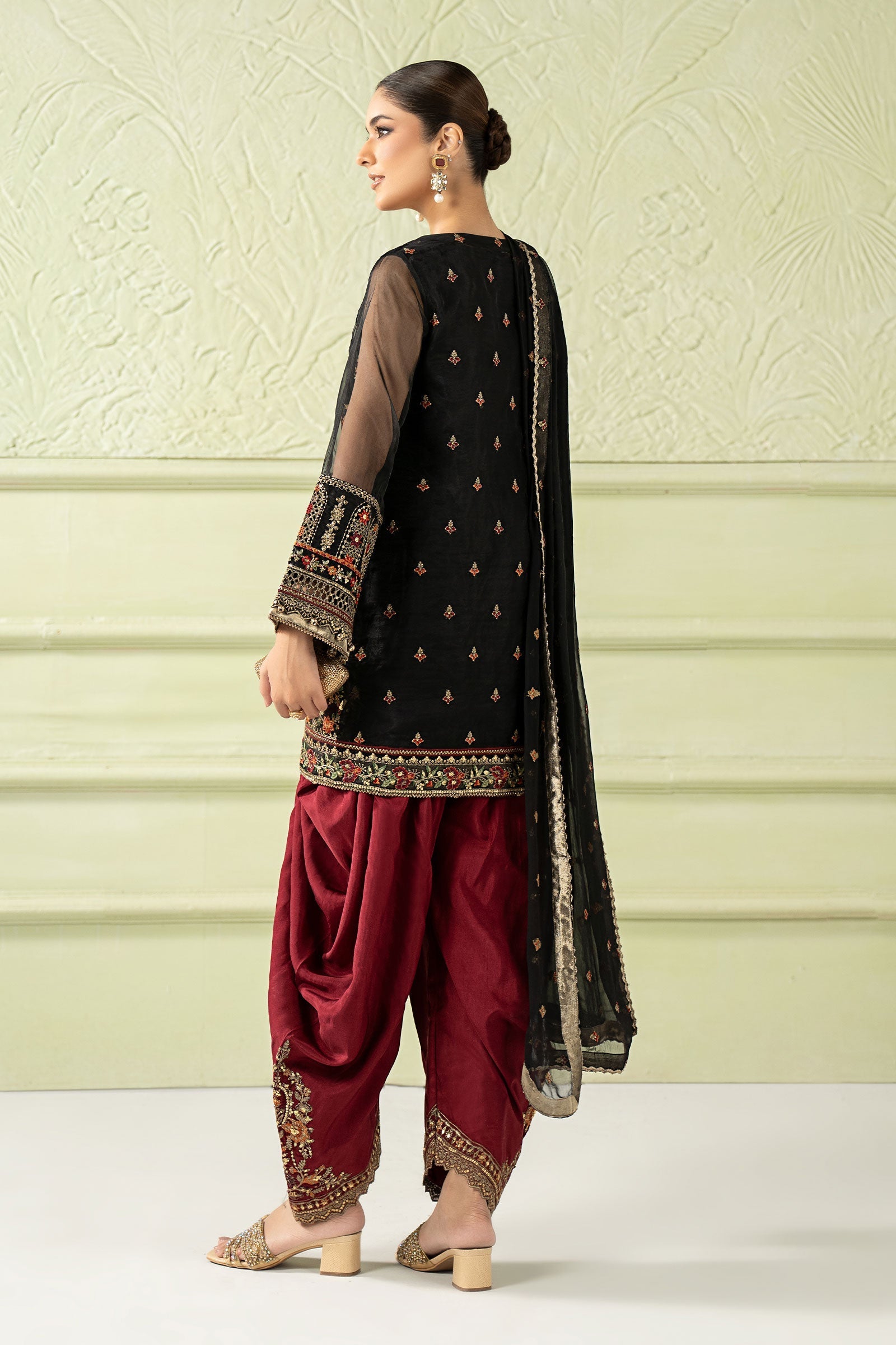 Maria b | Luxury Formal | SF-W25-56 - by Libasekhas UK - Registered Vendor of : Maria B - 100% Original Designer Dress