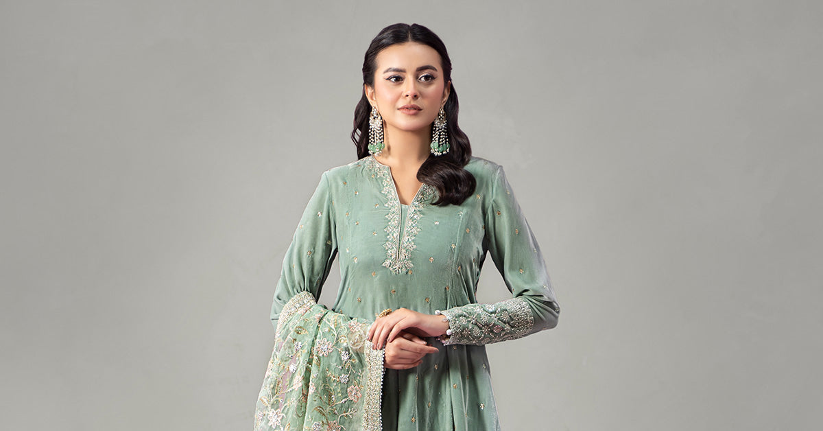 Maira B | Ready to Wear | SF-W24-12 - by - Libasekhas UK - Registered Vendor of : Maria B - 100% Original Designer Dresss