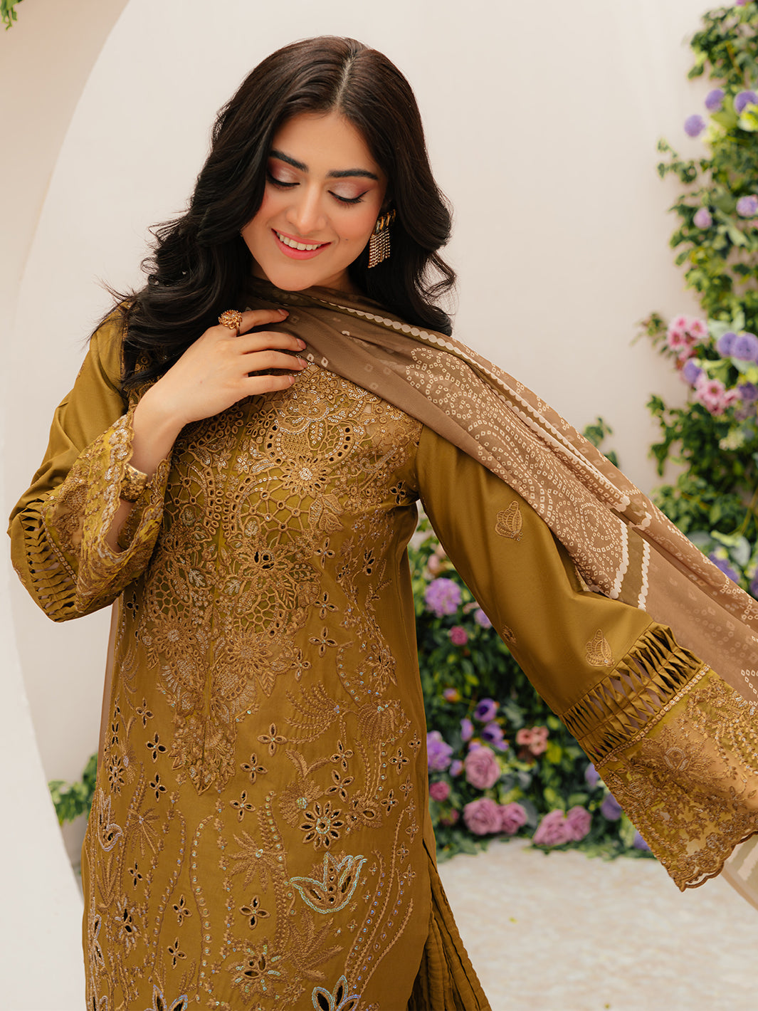Mahnur | Allenura Luxury Lawn 24 | SIERRA - by - Libasekhas UK - Registered Vendor of : Mahnur - 100% Original Designer Dresss