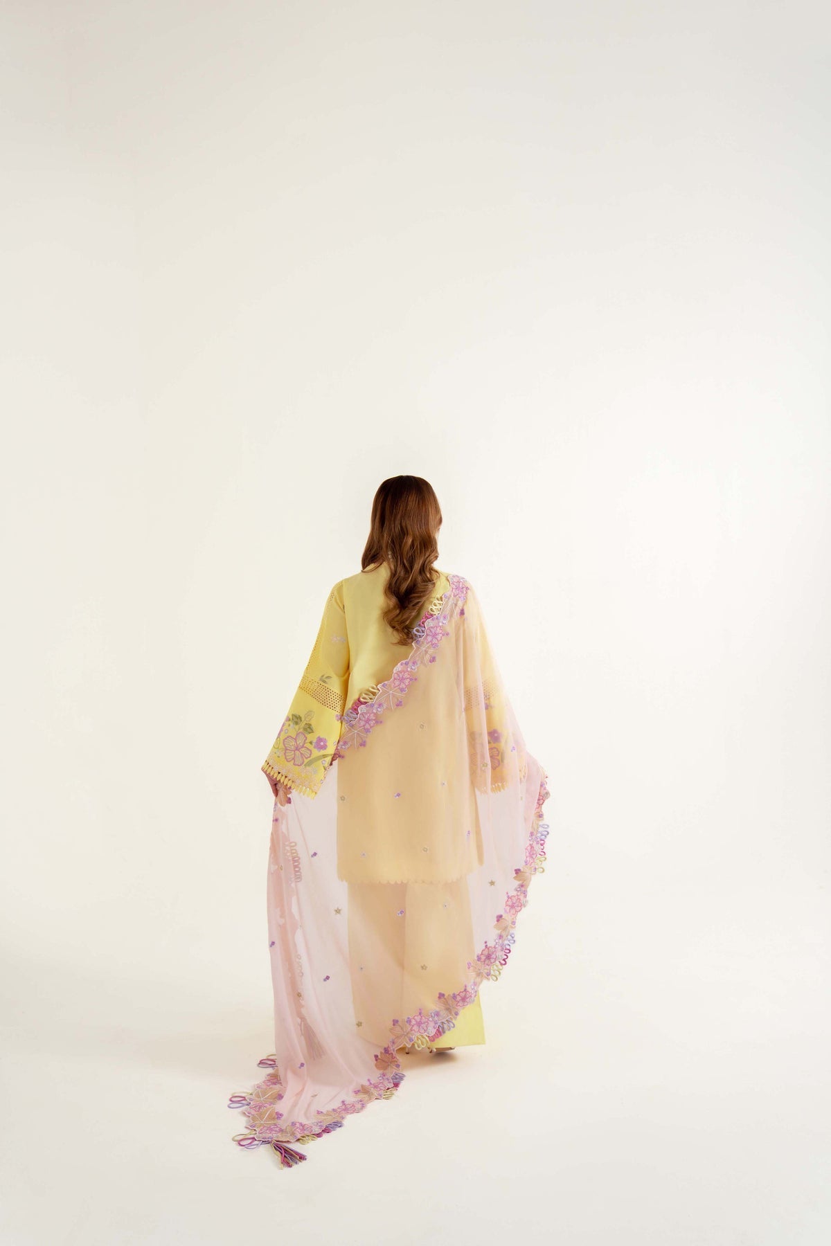 Sable Vogue | Luxury Lawn 25 | SL-01-25-V2 - by - Libasekhas UK - Registered Vendor of : Sable Vogue - 100% Original Designer Dresss