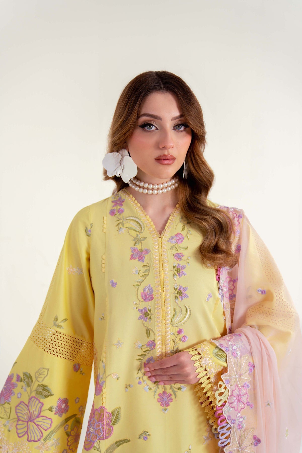 Sable Vogue | Luxury Lawn 25 | SL-01-25-V2 - by - Libasekhas UK - Registered Vendor of : Sable Vogue - 100% Original Designer Dresss