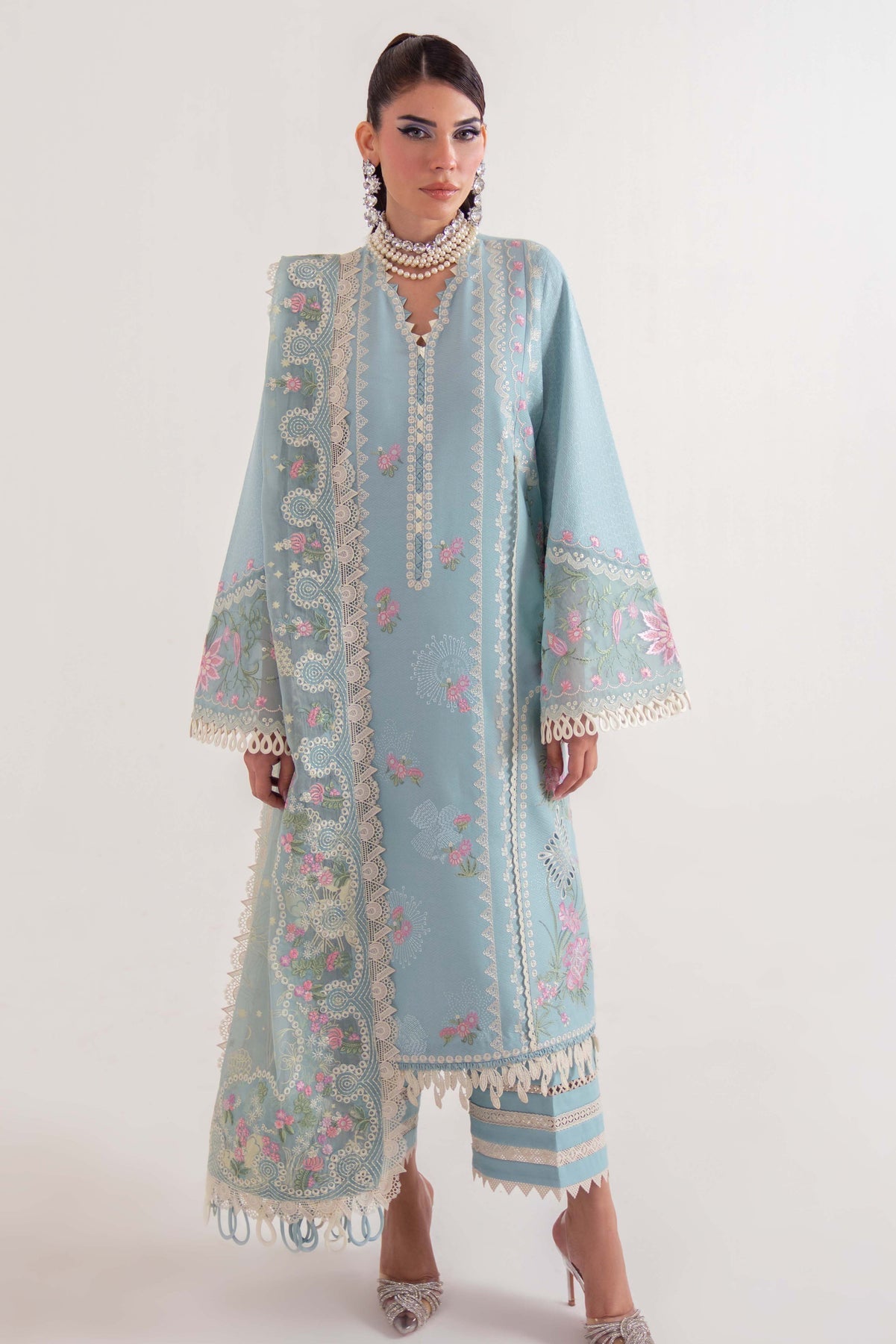 Sable Vogue | Luxury Lawn 25 | SL-06-25-V2 - by - Libasekhas UK - Registered Vendor of : Sable Vogue - 100% Original Designer Dresss