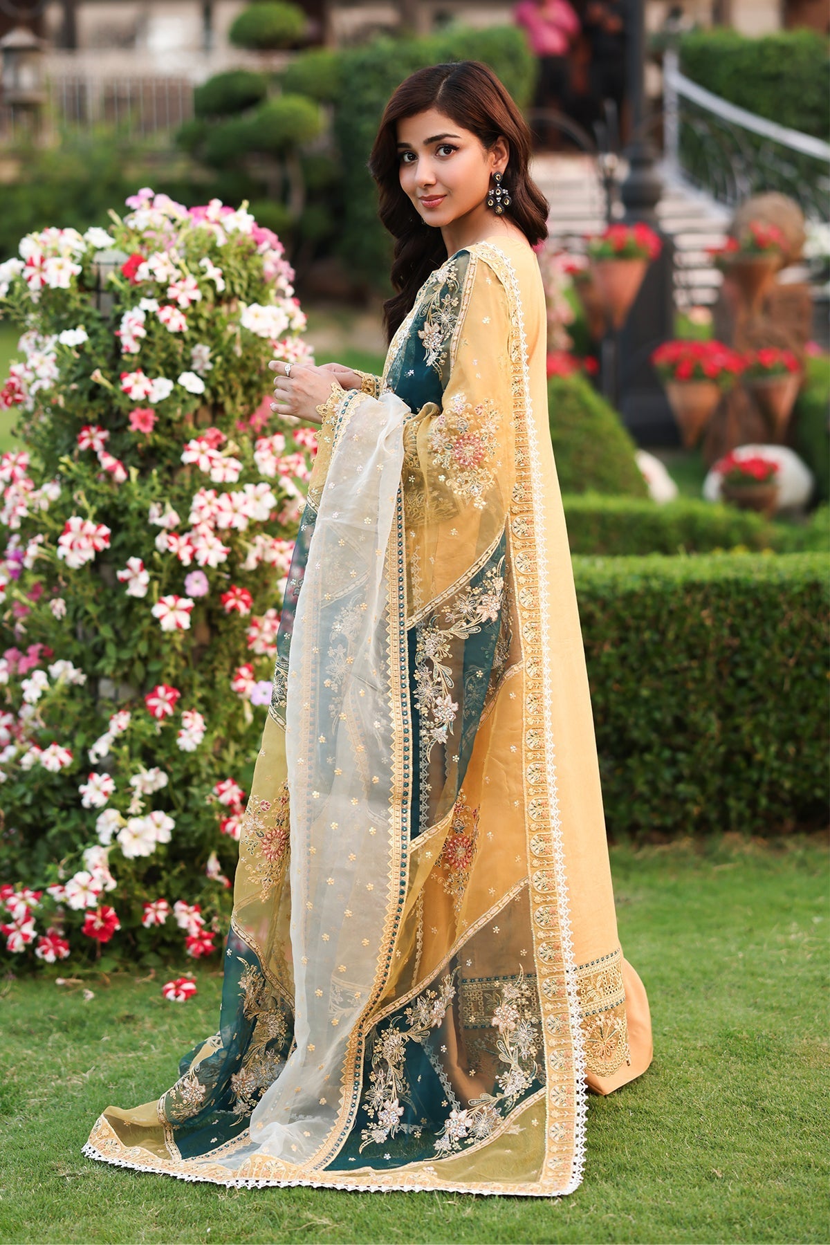 Imrozia Premium | Hayam Luxury Lawn 25 | SL 92 SHAKIRA - by - Libasekhas UK - Registered Vendor of : Imrozia Premium - 100% Original Designer Dresss