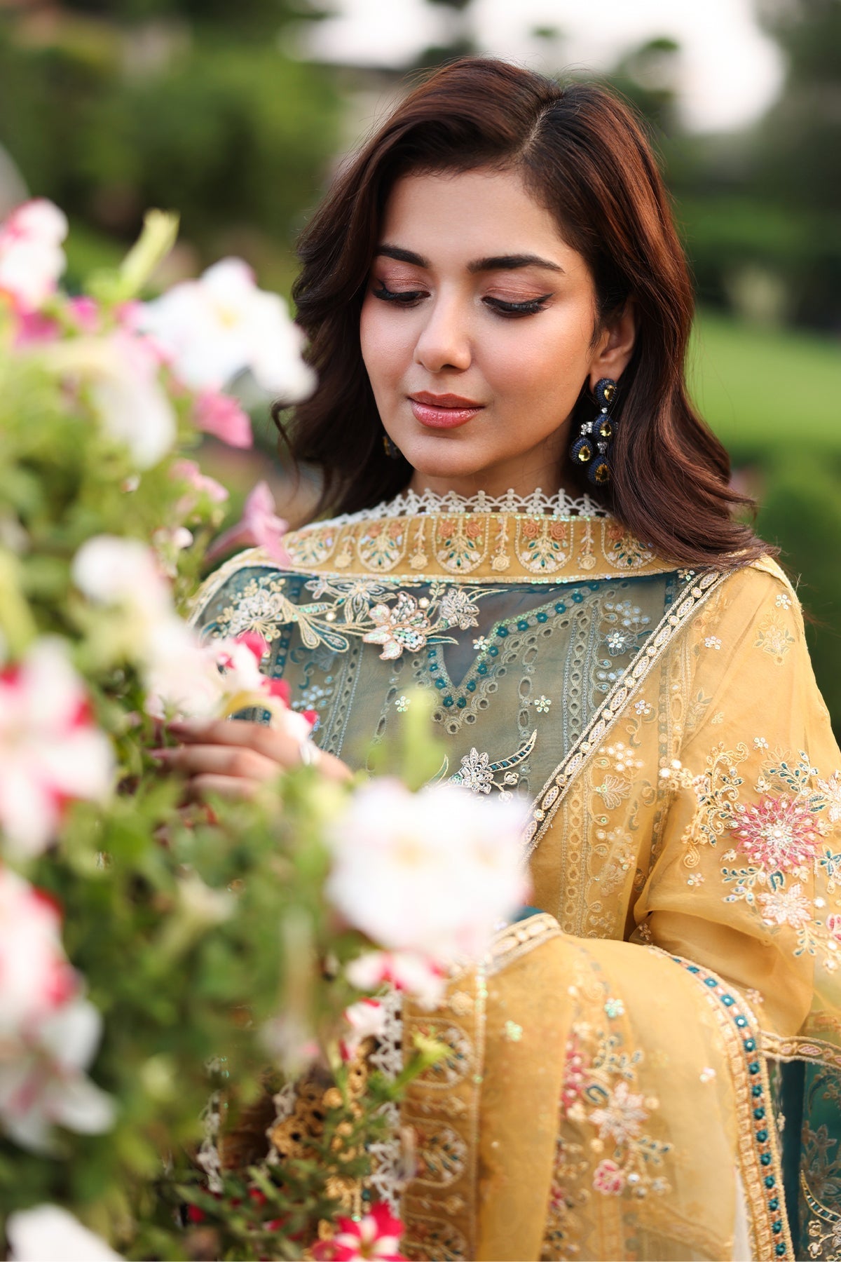 Imrozia Premium | Hayam Luxury Lawn 25 | SL 92 SHAKIRA - by - Libasekhas UK - Registered Vendor of : Imrozia Premium - 100% Original Designer Dresss