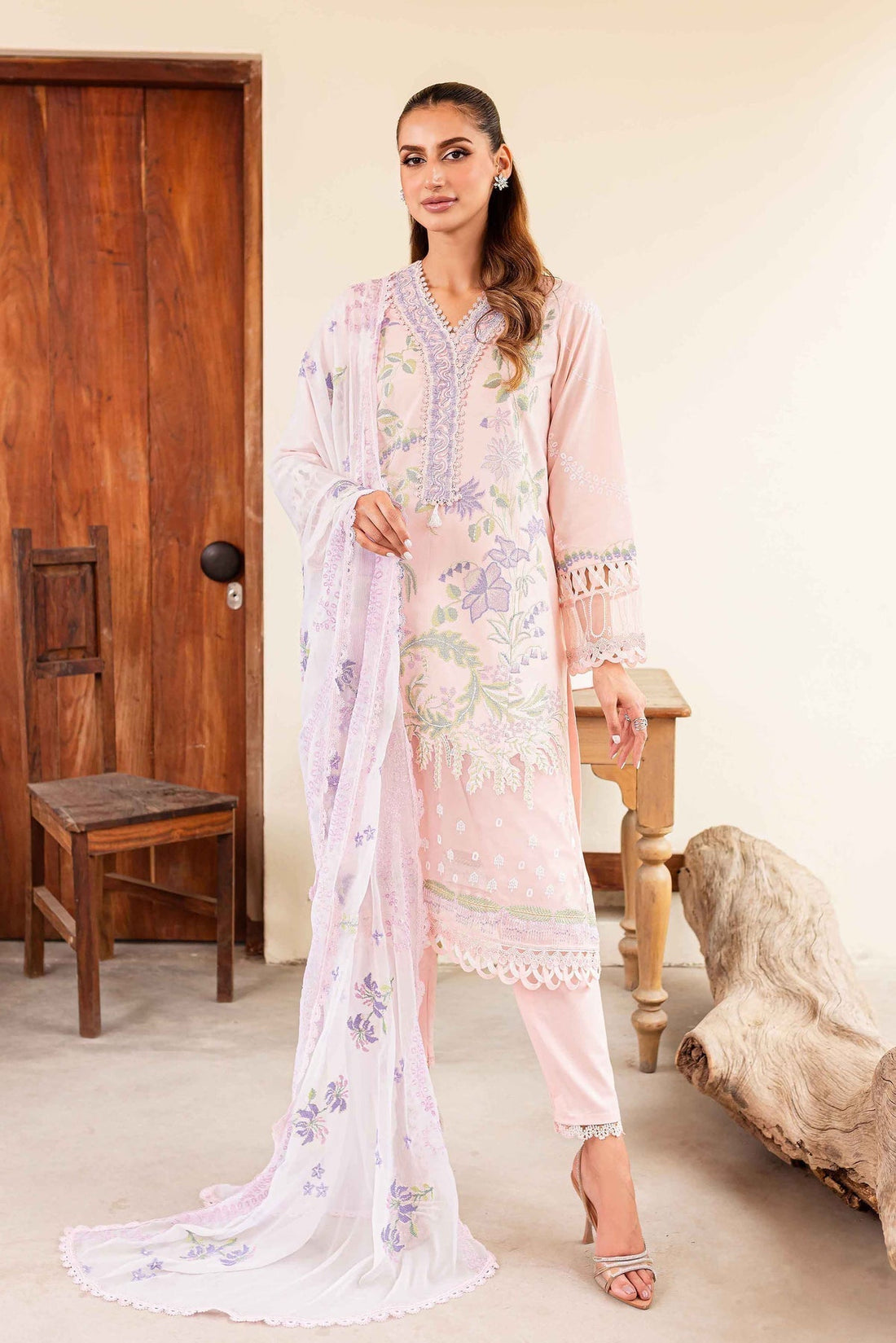 Sable Vogue | Shiree Lawn 24 | Rose Garden - by - Libasekhas UK - Registered Vendor of : Sable Vogue - 100% Original Designer Dresss