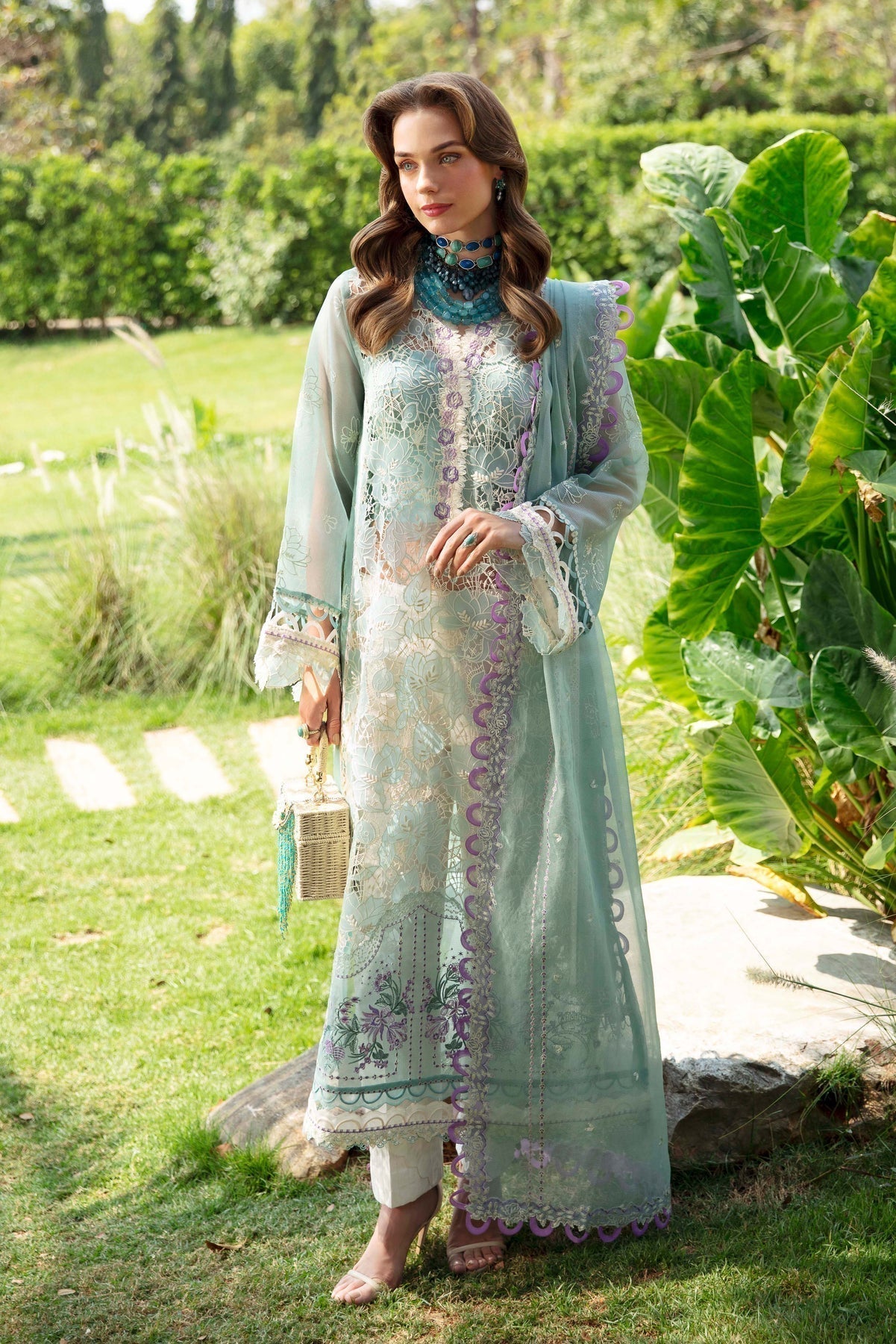 Sable Vogue | Luxury Lawn 24 | Afroz - by - Libasekhas UK - Registered Vendor of : Sable Vogue - 100% Original Designer Dresss