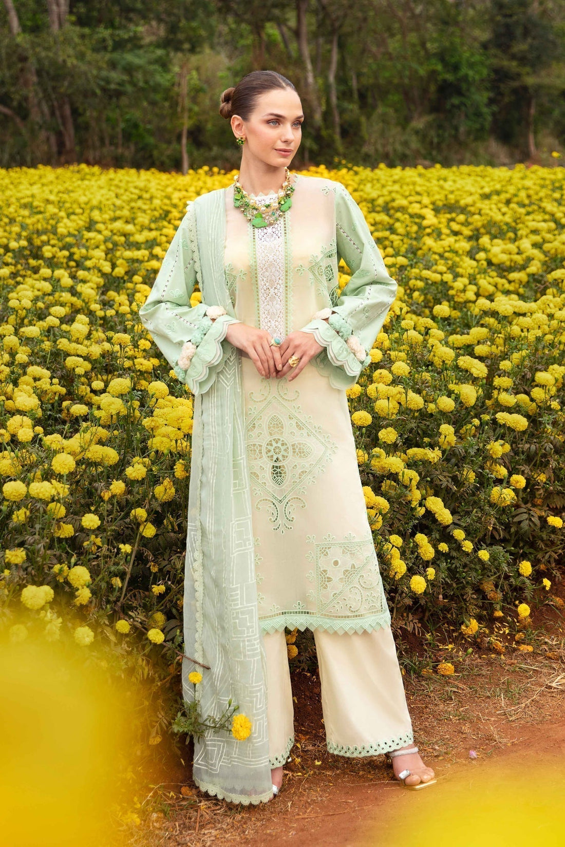 Sable Vogue | Luxury Lawn 24 | Nisa - by - Libasekhas UK - Registered Vendor of : Sable Vogue - 100% Original Designer Dresss