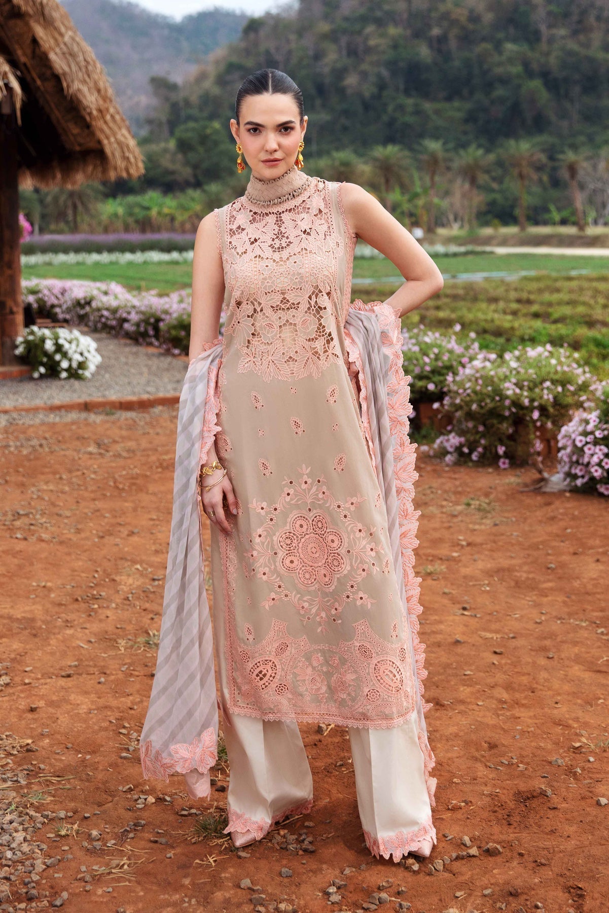 Sable Vogue | Luxury Lawn 24 | Clara - by - Libasekhas UK - Registered Vendor of : Sable Vogue - 100% Original Designer Dresss