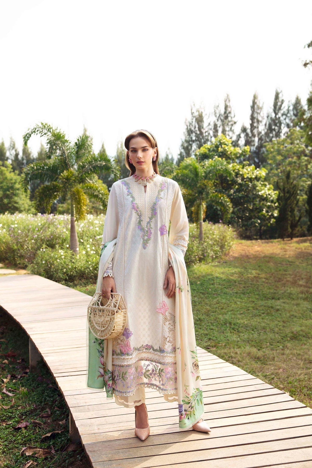 Sable Vogue | Luxury Lawn 24 | Ivy - by - Libasekhas UK - Registered Vendor of : Sable Vogue - 100% Original Designer Dresss