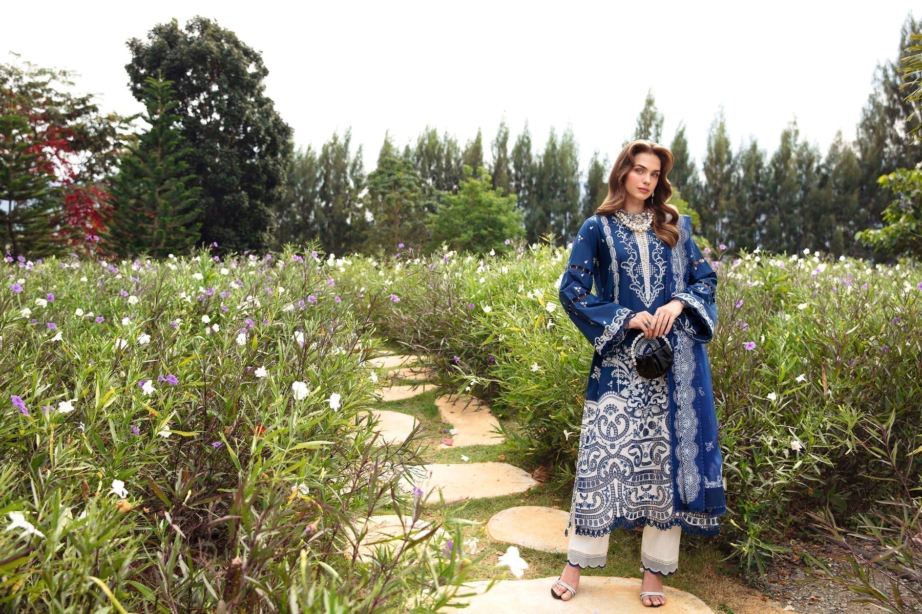 Sable Vogue | Luxury Lawn 24 | Afina - by - Libasekhas UK - Registered Vendor of : Sable Vogue - 100% Original Designer Dresss