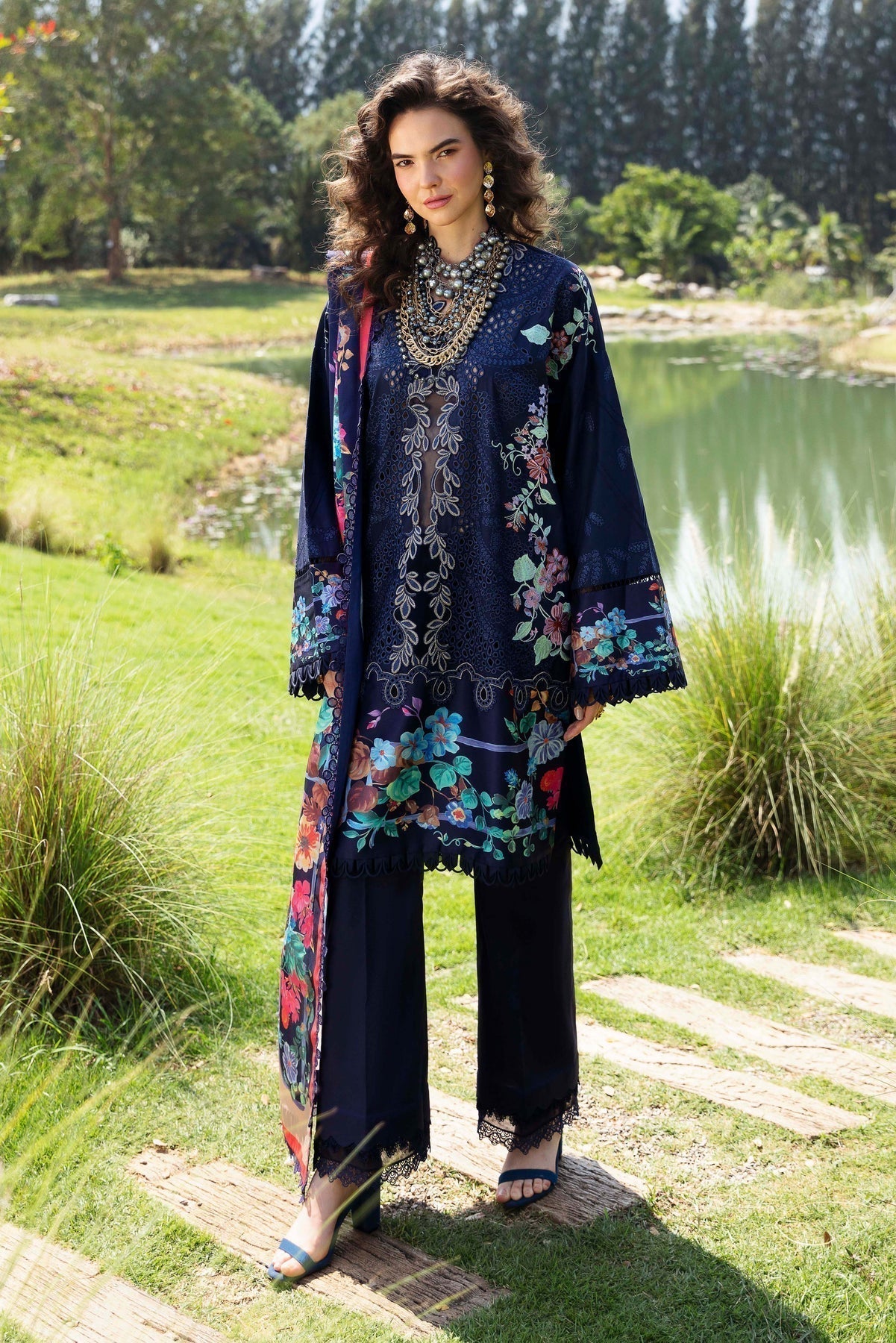 Sable Vogue | Luxury Lawn 24 | Blossom - by - Libasekhas UK - Registered Vendor of : Sable Vogue - 100% Original Designer Dresss