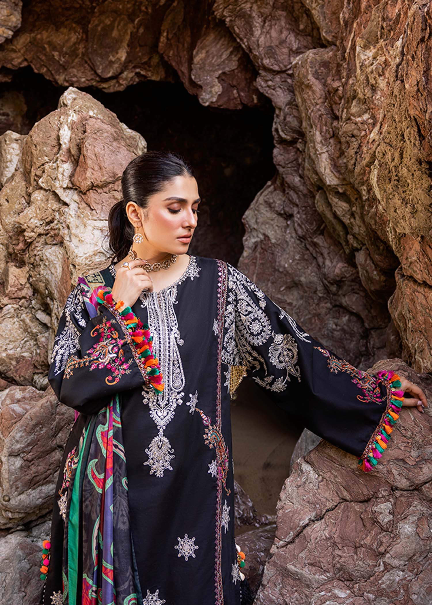 Sadaf Fawad Khan | Siraa Luxury Lawn 24| Nuha (A) - by - Libasekhas UK - Registered Vendor of : Sadaf Fawad Khan - 100% Original Designer Dresss