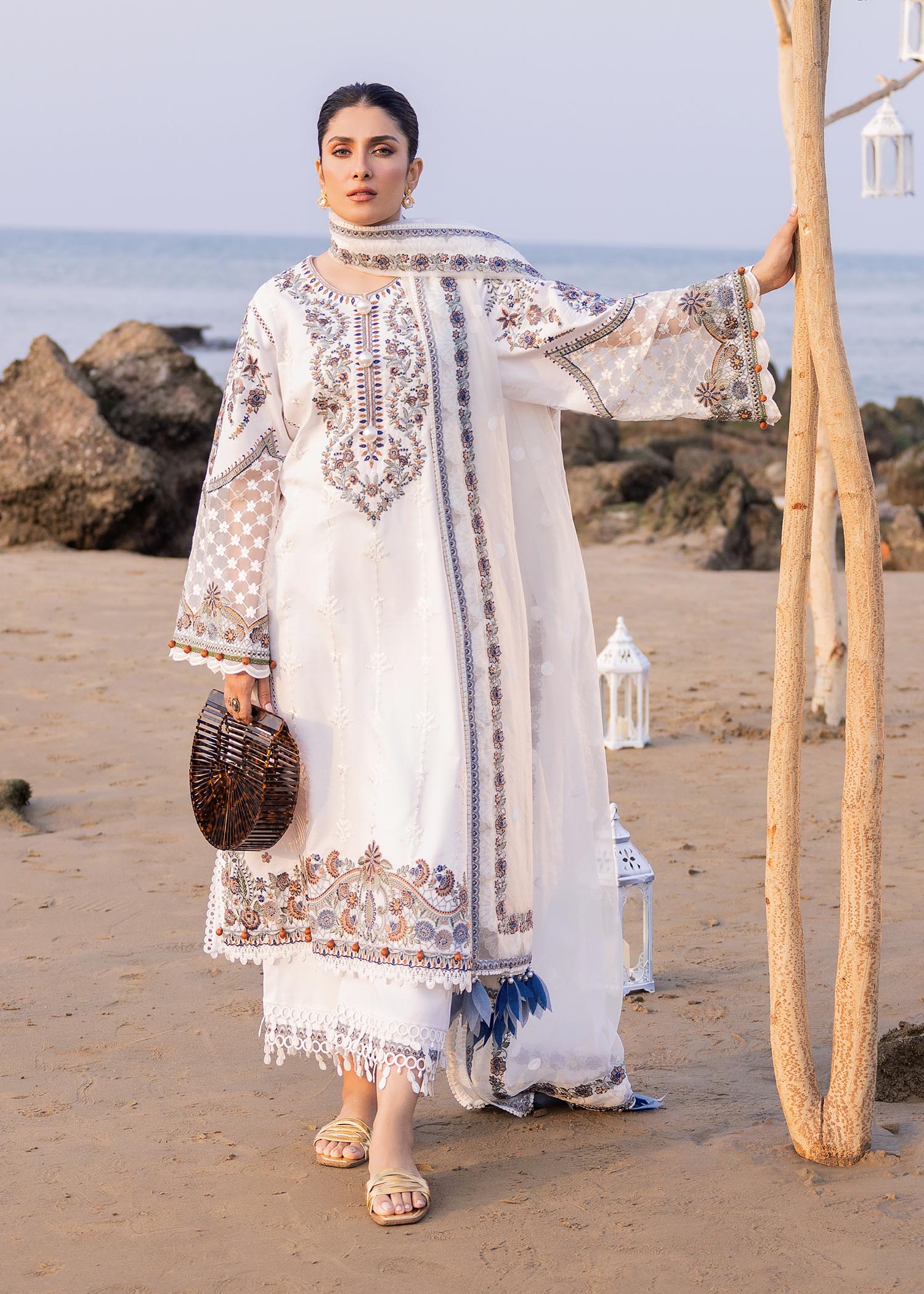 Sadaf Fawad Khan | Siraa Luxury Lawn 24| Amira (A) - by - Libasekhas UK - Registered Vendor of : Sadaf Fawad Khan - 100% Original Designer Dresss