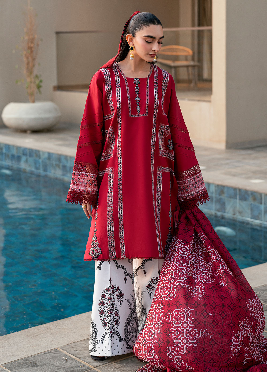 Sahane | Yaariyan Lawn Edit 25 | CT -20004 INA - Yaariyan - by - Libasekhas UK - Registered Vendor of : Sahane - 100% Original Designer Dresss