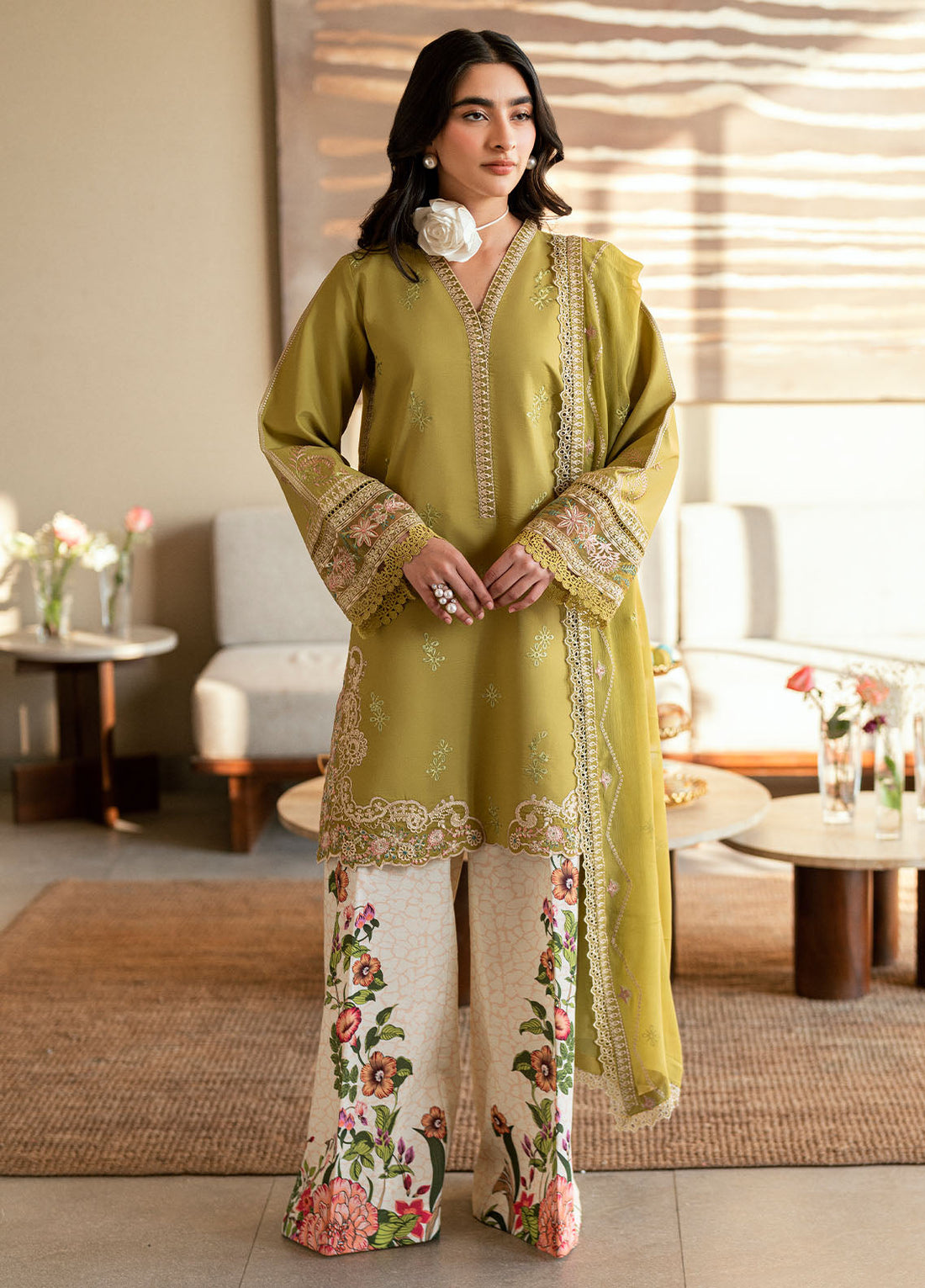 Sahane | Yaariyan Lawn Edit 25 | CT -20002 NIEVE - Yaariyan - by - Libasekhas UK - Registered Vendor of : Sahane - 100% Original Designer Dresss