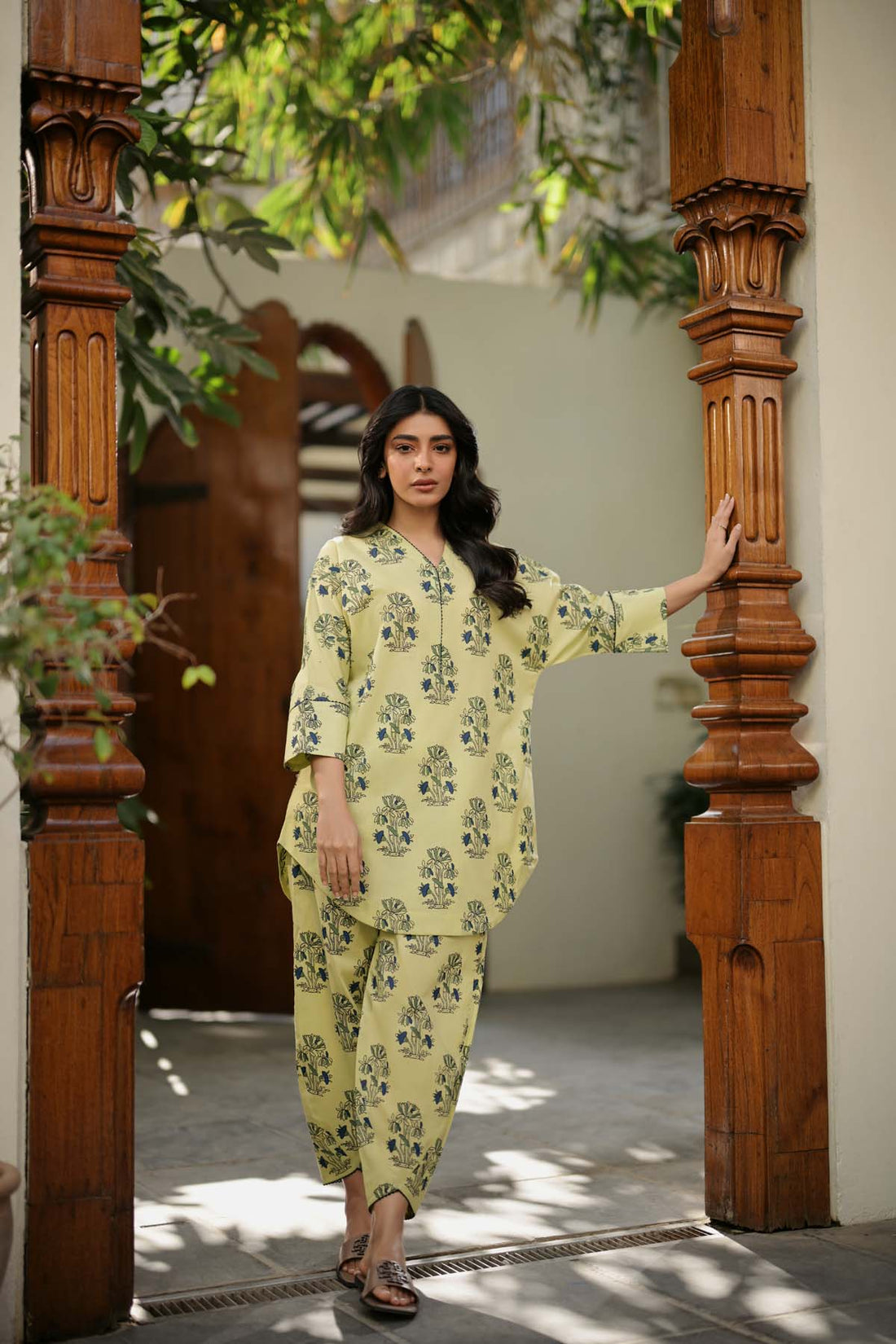 Sahar | Print Edit SS24 | P-23 - by - Libasekhas UK - Registered Vendor of : Sahar - 100% Original Designer Dresss