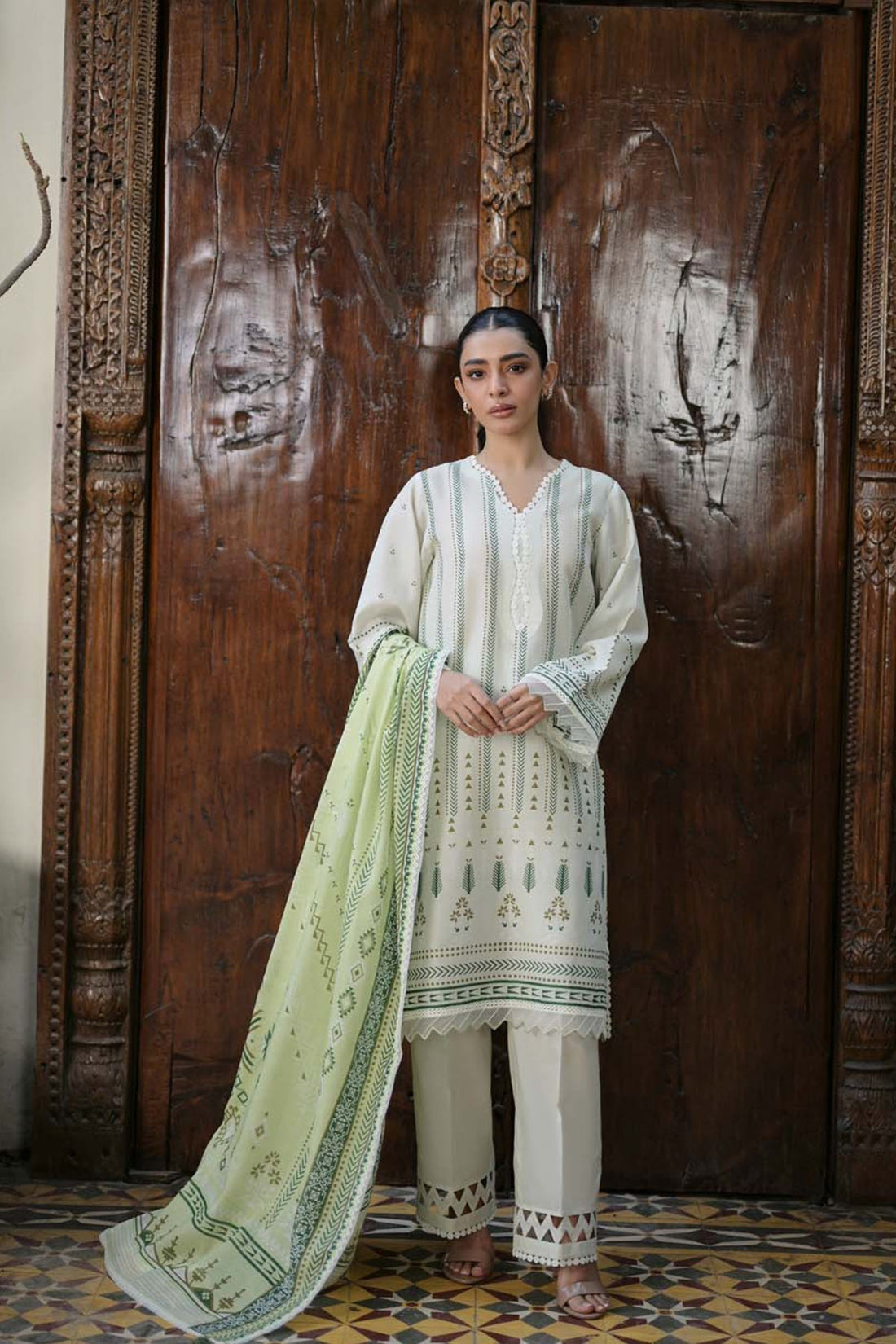 Sahar | Print Edit SS24 | P-16 - by - Libasekhas UK - Registered Vendor of : Sahar - 100% Original Designer Dresss