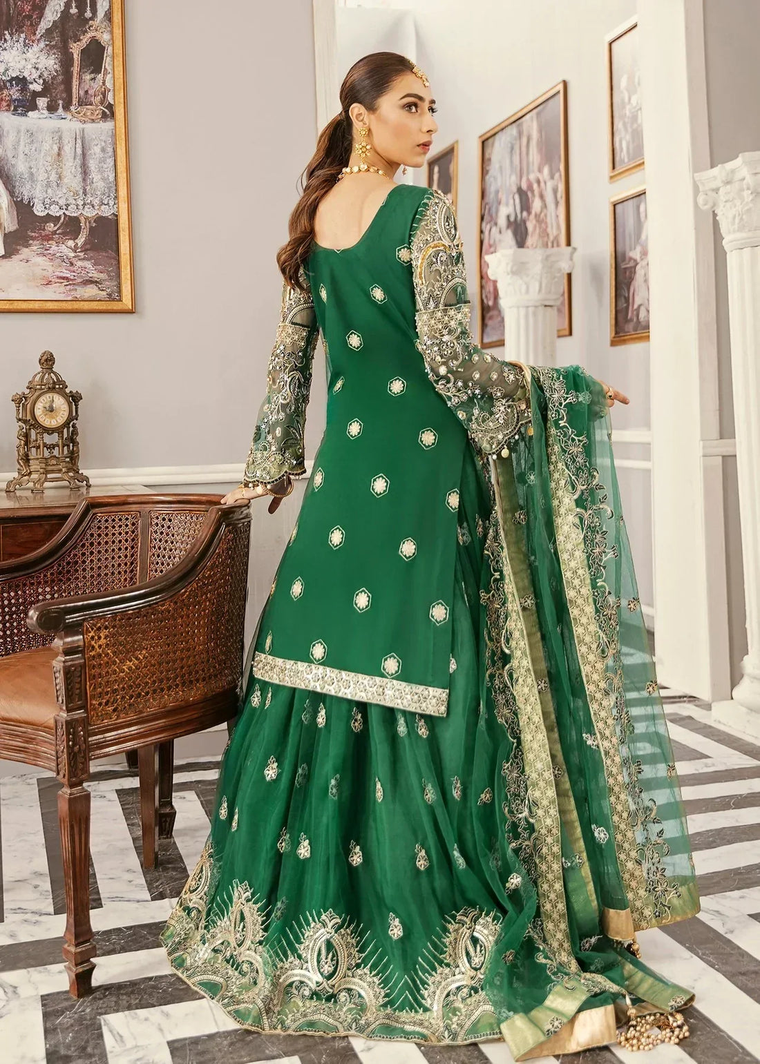 Akbar Aslam | Formal Collection 2021 | Anastasia - by - Libasekhas UK - Registered Vendor of : Akbar Aslam - 100% Original Designer Dresss