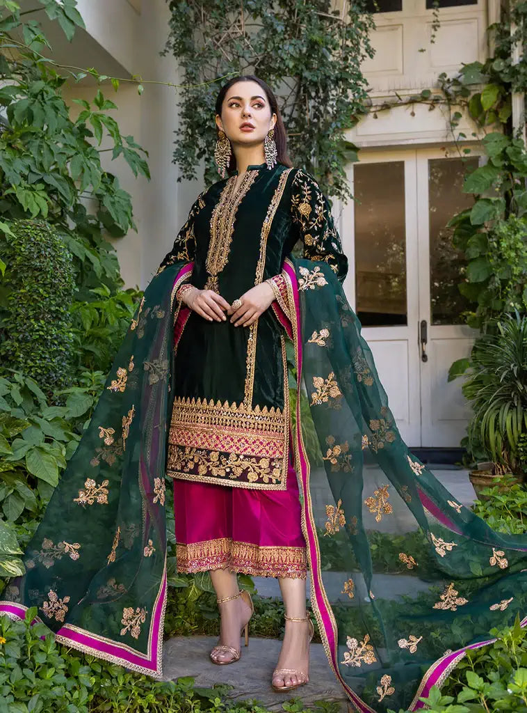 Zainab Chottani | Stitched Velvet 2022 | Pareeshay - by - Libasekhas UK - Registered Vendor of : Zainab Chottani - 100% Original Designer Dresss