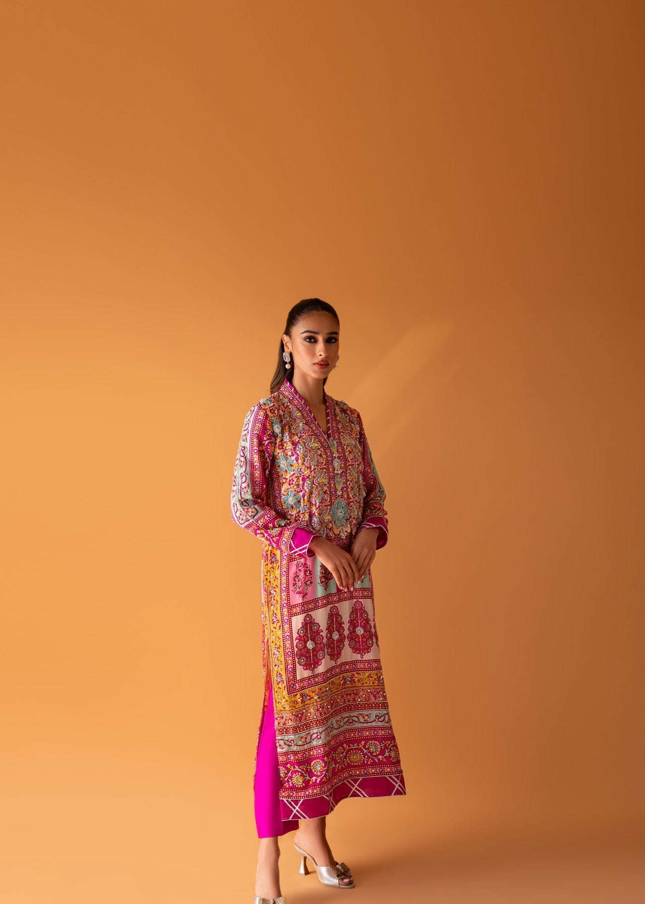 Sammy K | Taara Collection | KAFIYA - by - Libasekhas UK - Registered Vendor of : Sammy K - 100% Original Designer Dresss