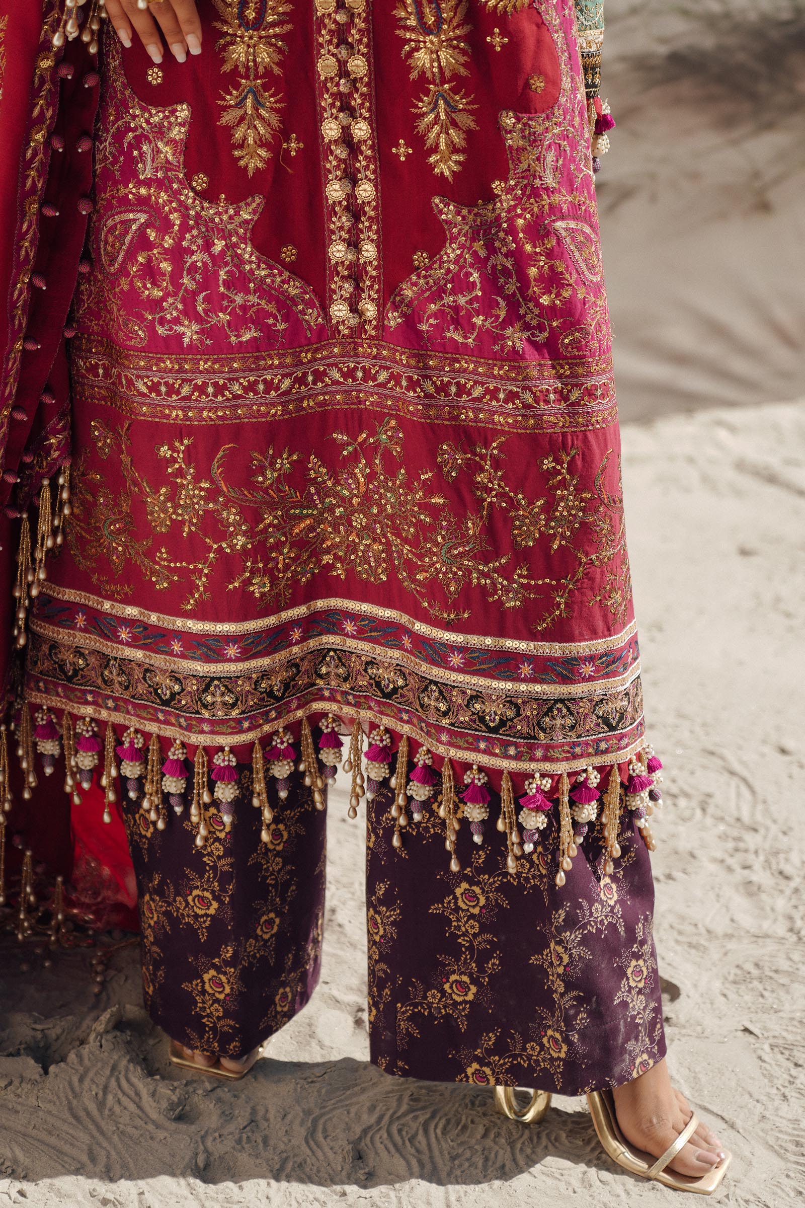 Sana Safinaz | Winter Shawl 24 | S241-002A-3CP - Libasekhas