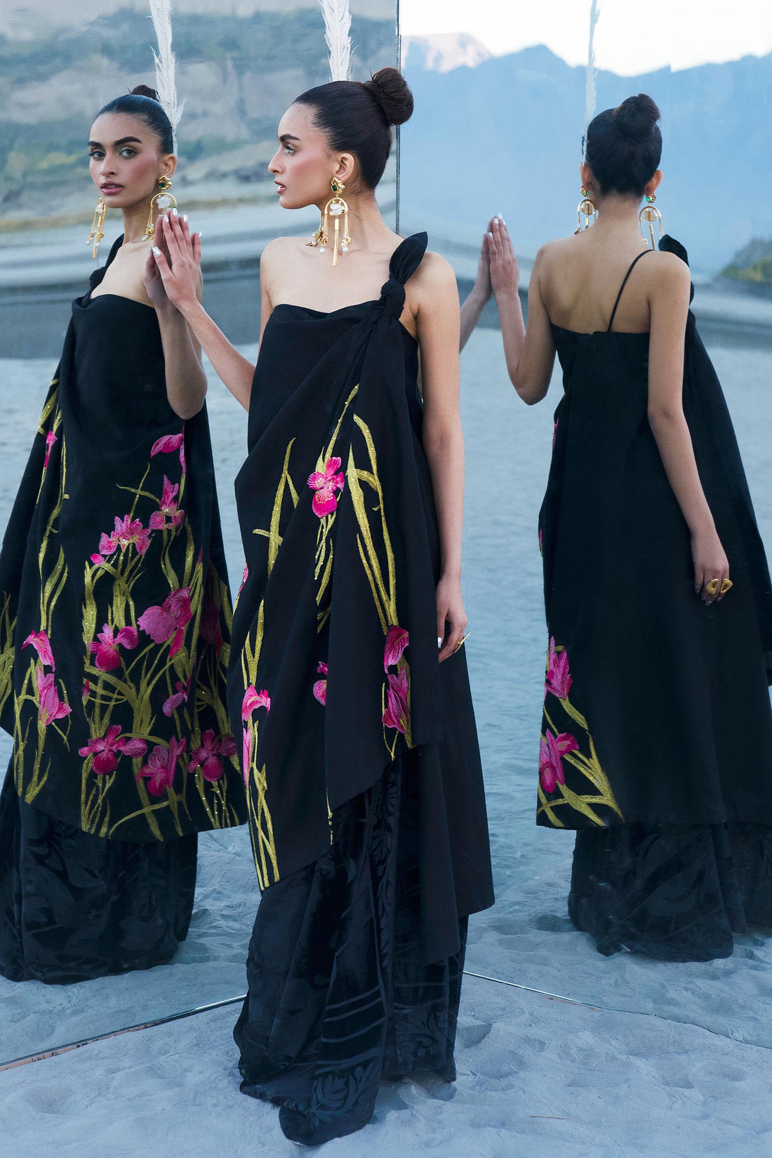 Sana Safinaz | Winter Shawl 24 | S241-003A-3CP - Libasekhas