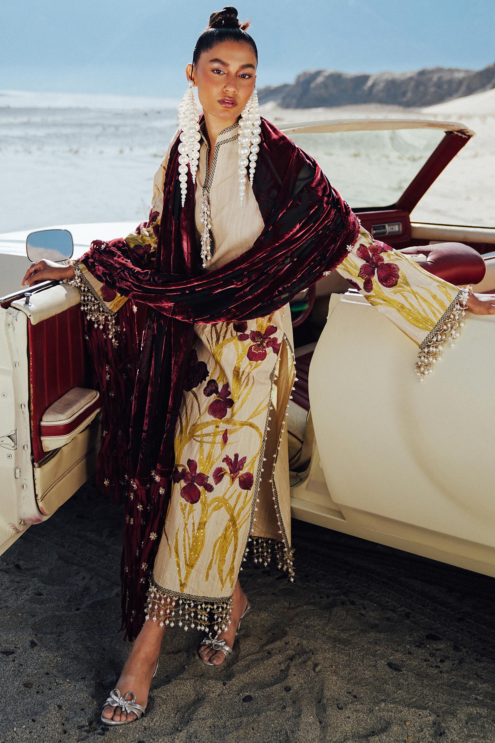 Sana Safinaz | Winter Shawl 24 | S241-003B-3CP - Libasekhas