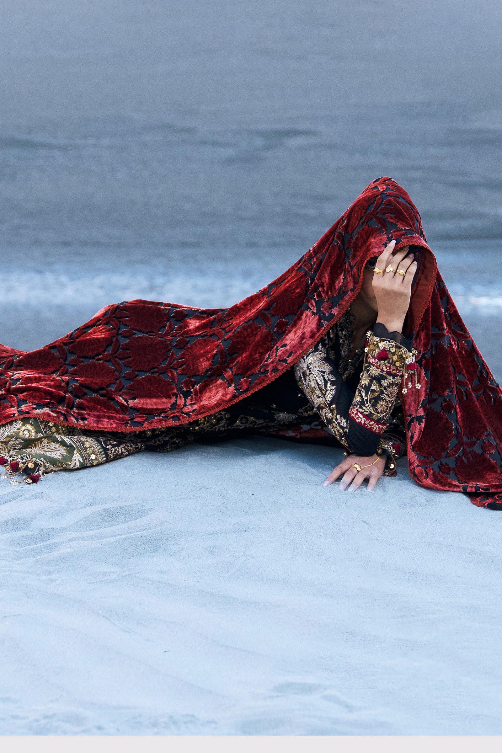 Sana Safinaz | Winter Shawl 24 | S241-001A-3CP - Libasekhas